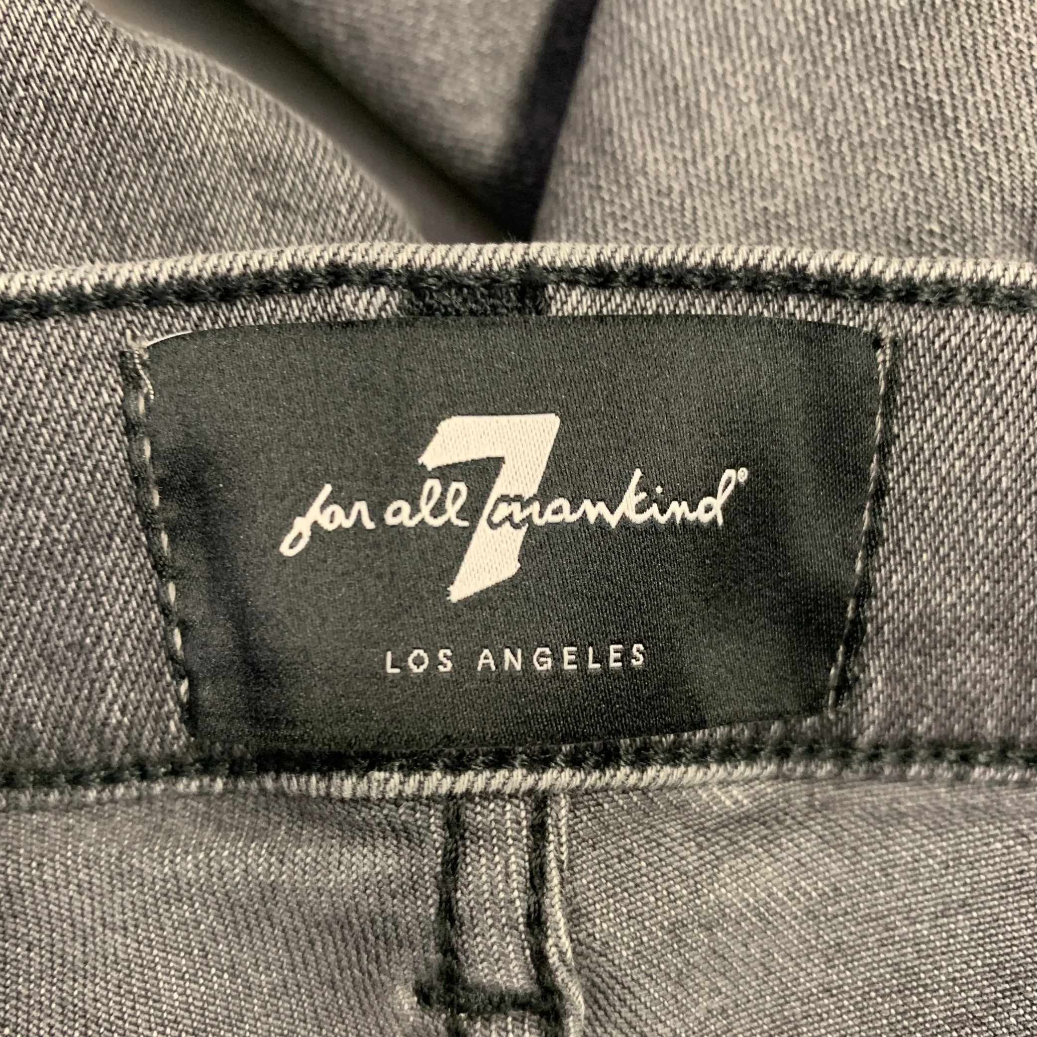 7 FOR ALL MANKIND Size 30 Grey Cotton Blend Tapered Slim Five Pockets Jeans - Image 7
