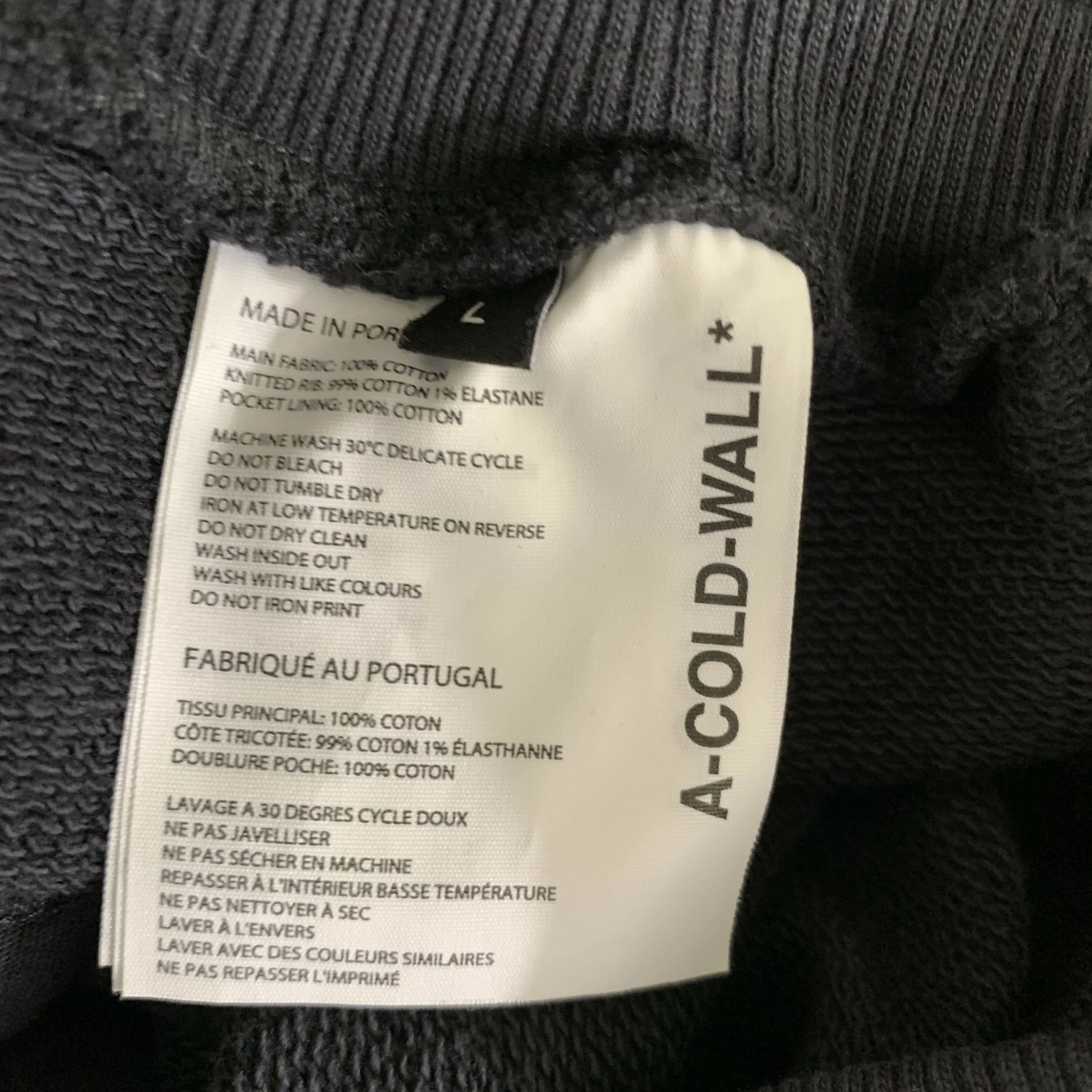 A-COLD-WALL Size M Black Solid Cotton Drawstring Shorts - Image 4