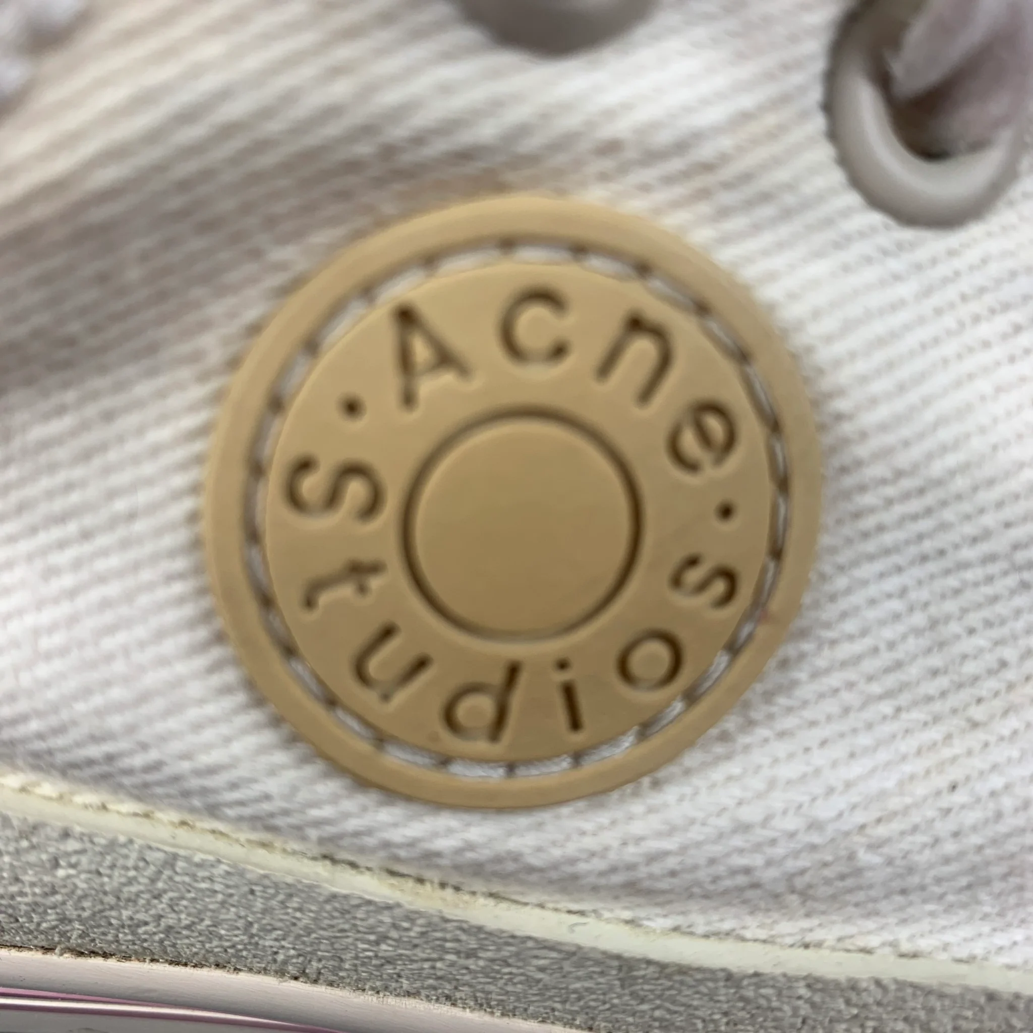 ACNE STUDIOS Size 8 White Canvas Sneakers - Image 8
