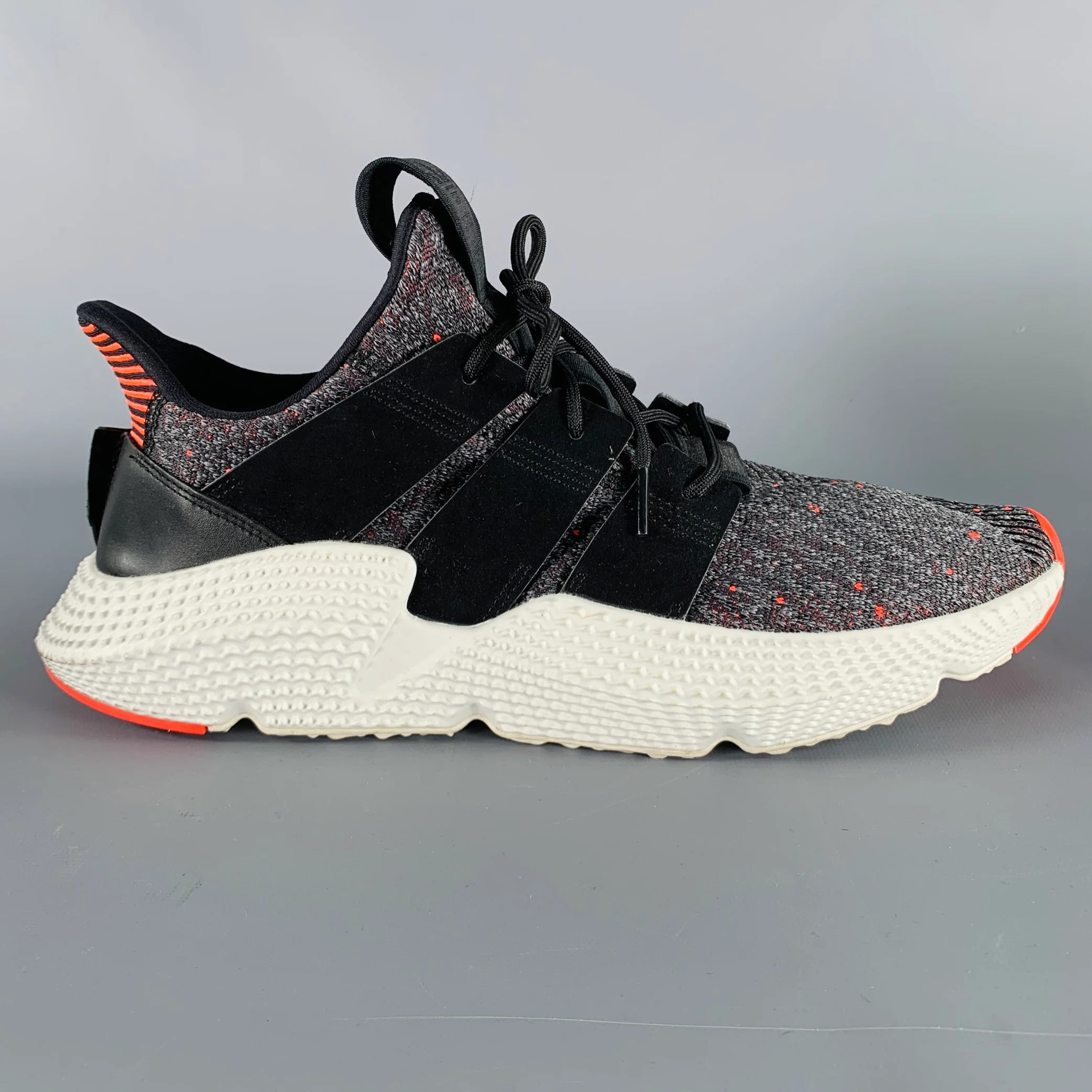 ADIDAS Size 11 Black Red White Heather Nylon Lace-Up Sneakers - Image 2