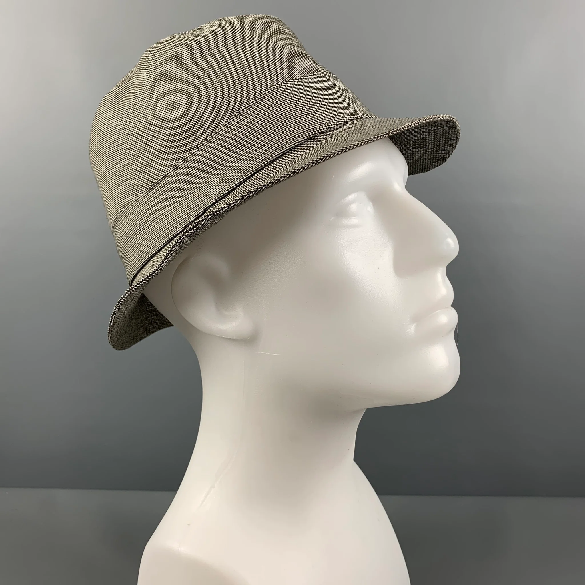 AIGLE Size S Grey Houndstooth GORE-TEX Fedora Hat