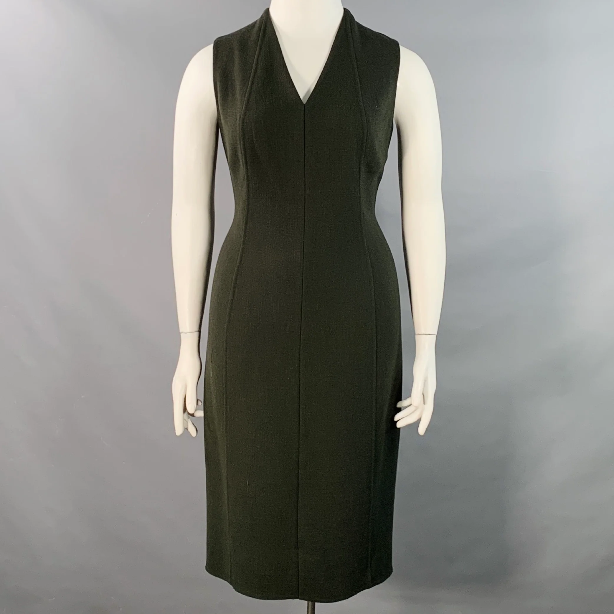 AKRIS Size 12 Dark Green Wool Crepe Sleeveless V-Neck Midi Dress