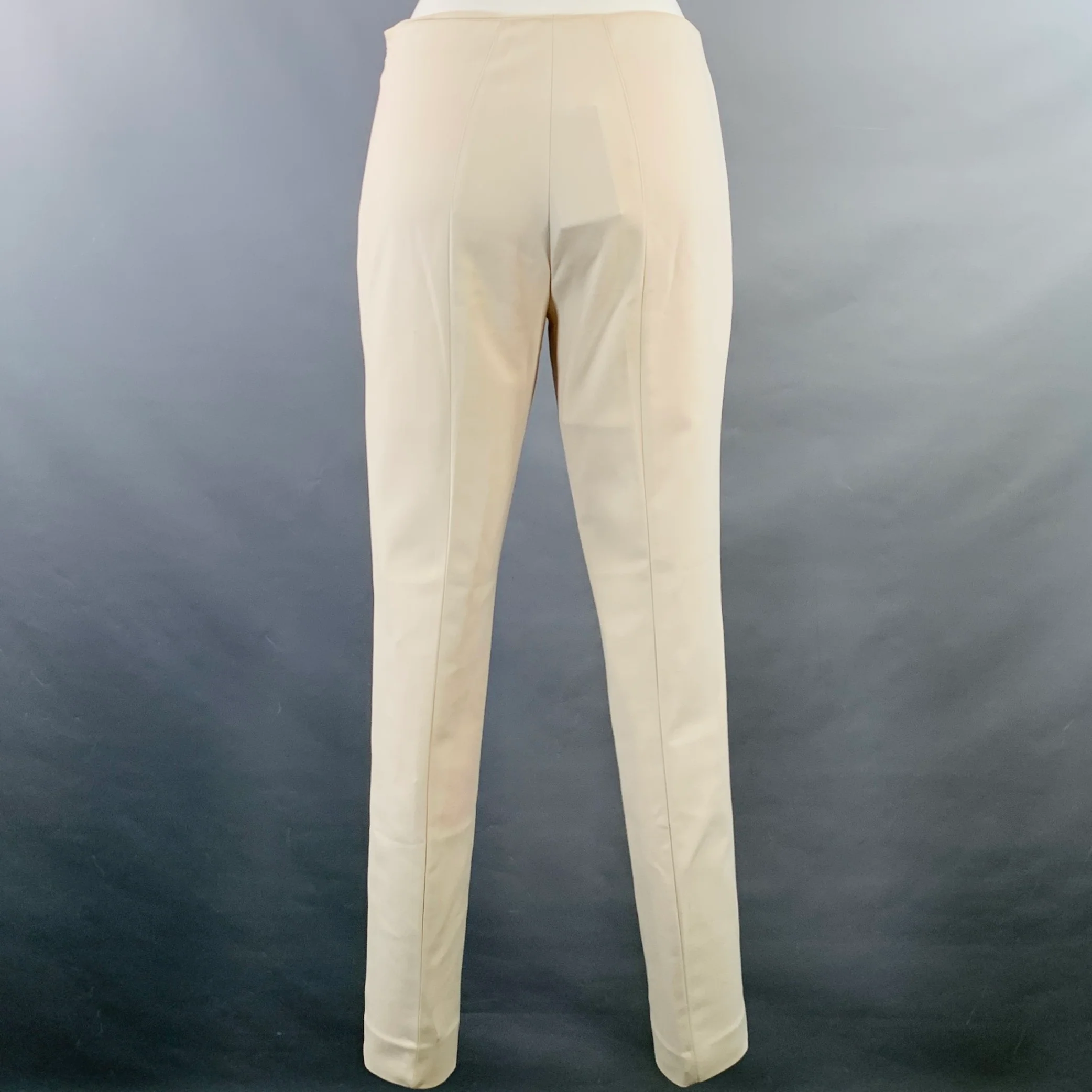 AKRIS Size 2 Cream Wool Blend Tapered Side Zipper Dress Pants - Image 2