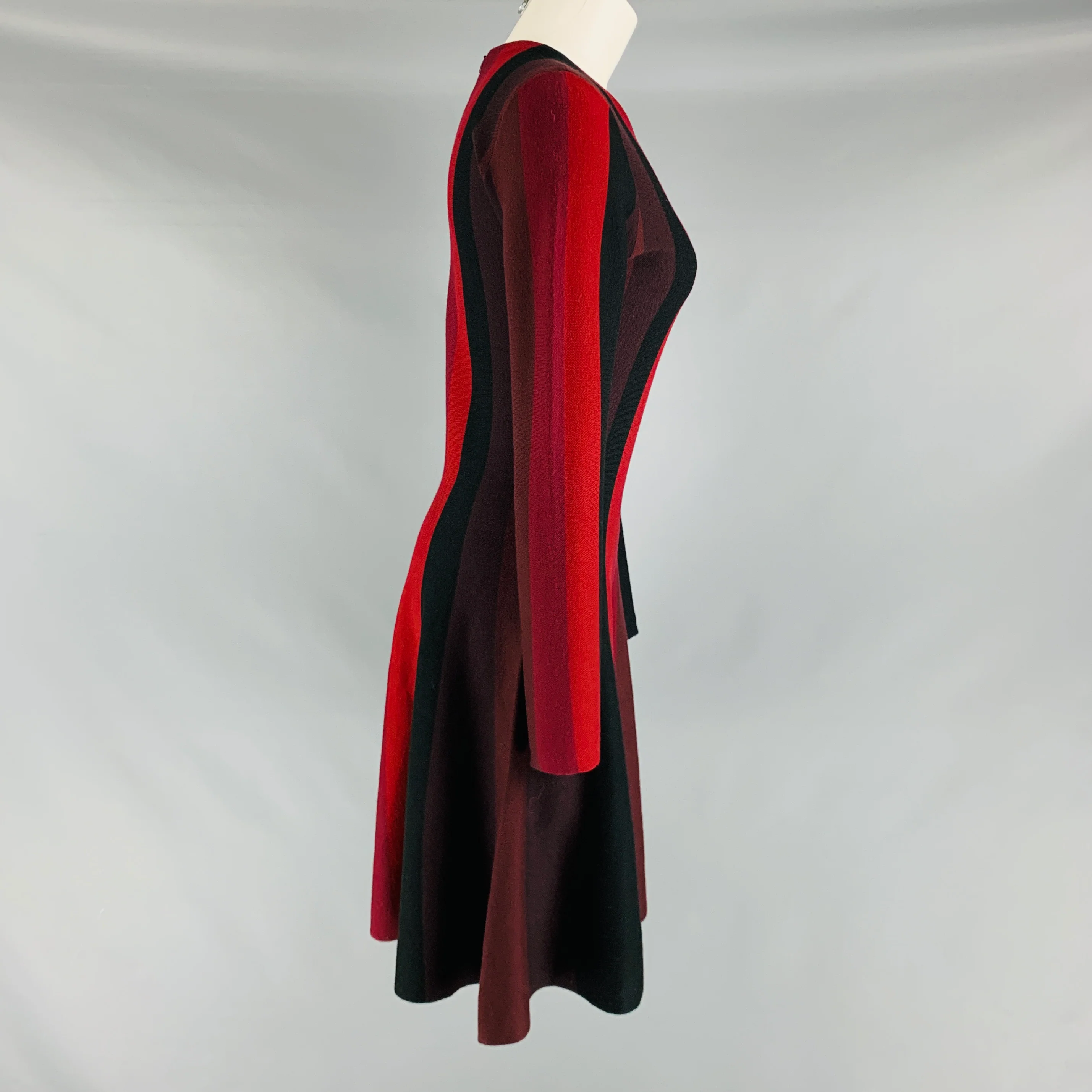 AKRIS Size 6 Burgundy Black Wool Stripe Long Sleeve Dress - Image 2
