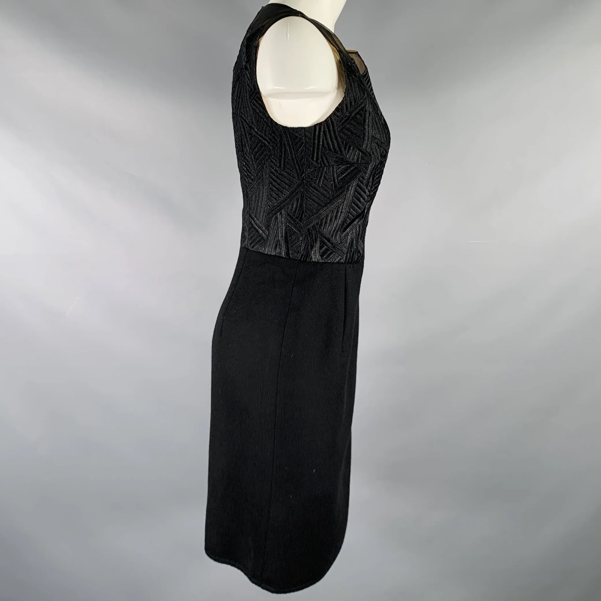 AKRIS Size 8 Black Silk Cashmere Sleeveless Below Knee Dress - Image 3