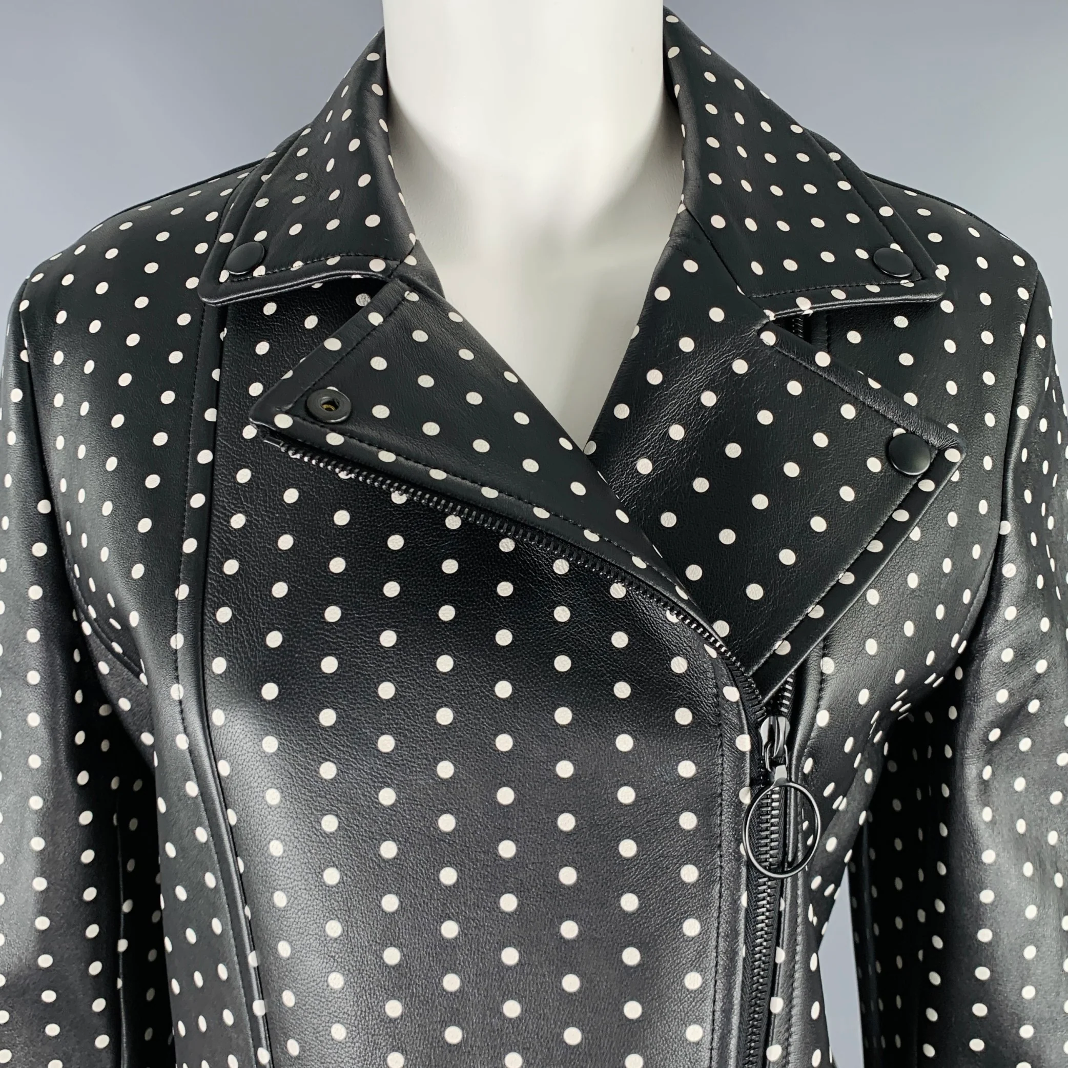 AKRIS Size 8 Black White Lambskin Leather Polka Dot Biker Jacket - Image 2