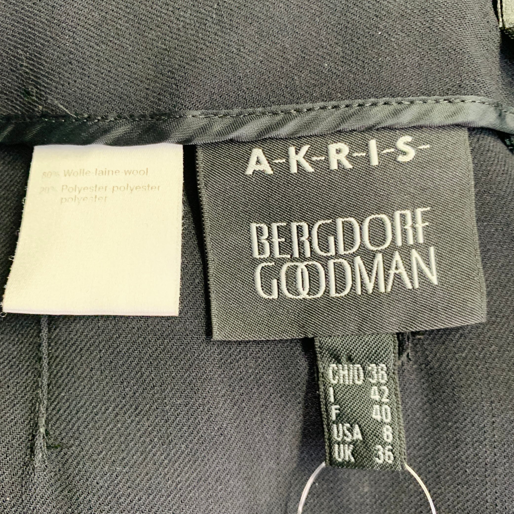 AKRIS Size 8 Black Wool Blend Side Zipper Slim Straight Dress Pants - Image 3