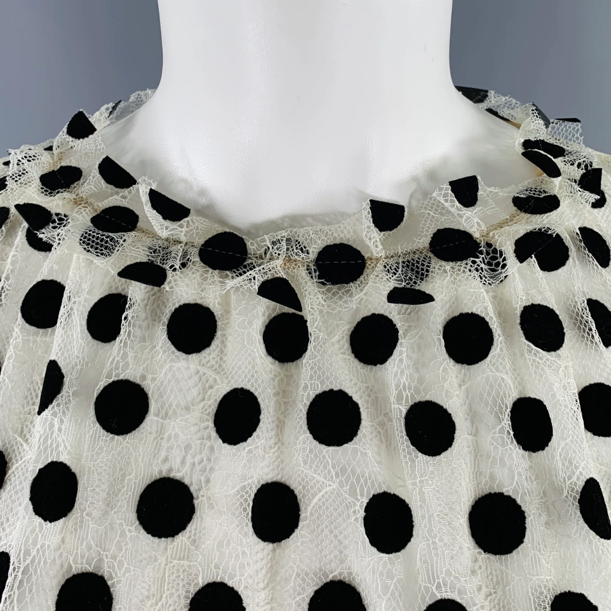 AKRIS Size 8 White Black Viscose Nylon Dots Long Sleeve Blouse - Image 2