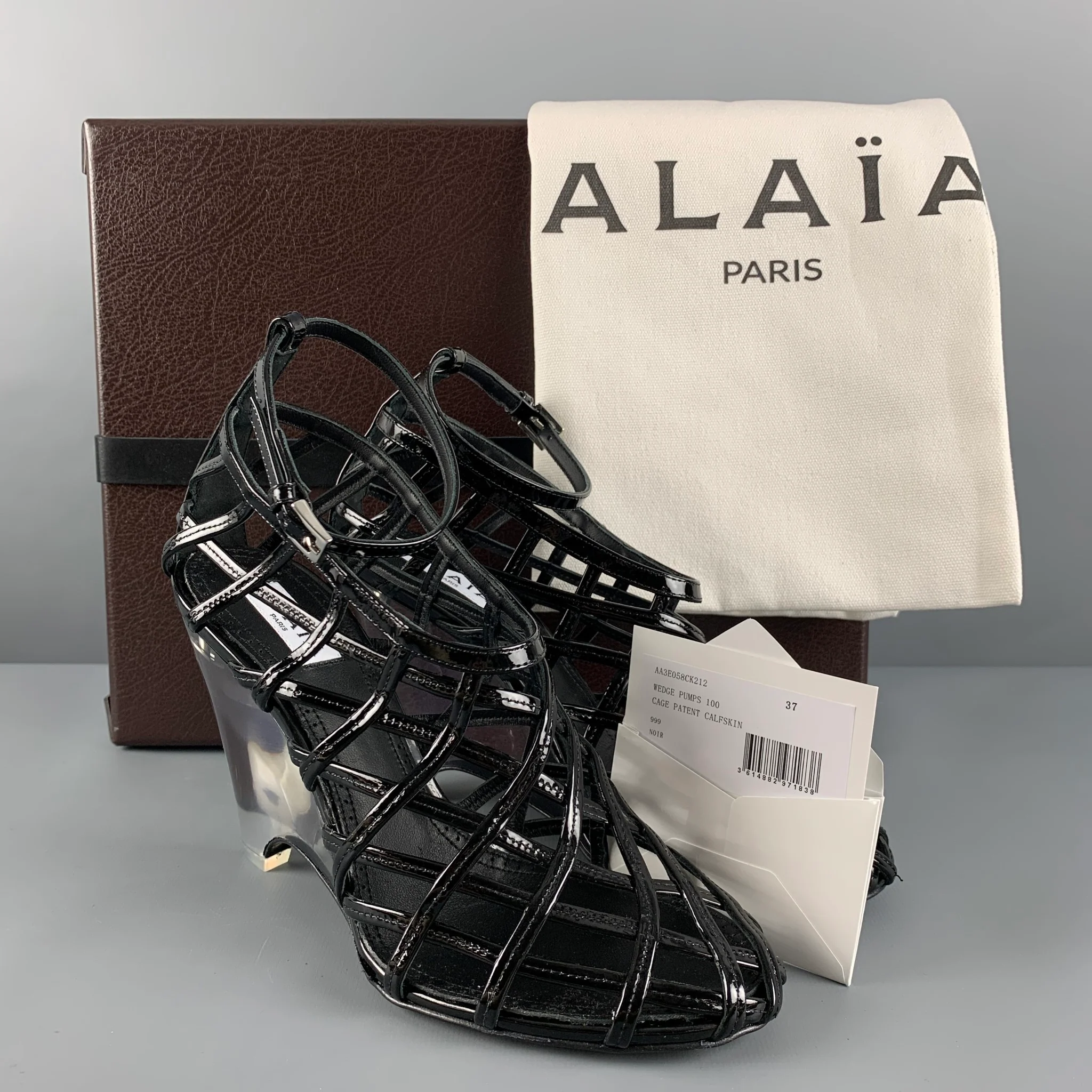 ALAIA Size 7 Black Caged Patent Leather Wedge Sandals - Image 9
