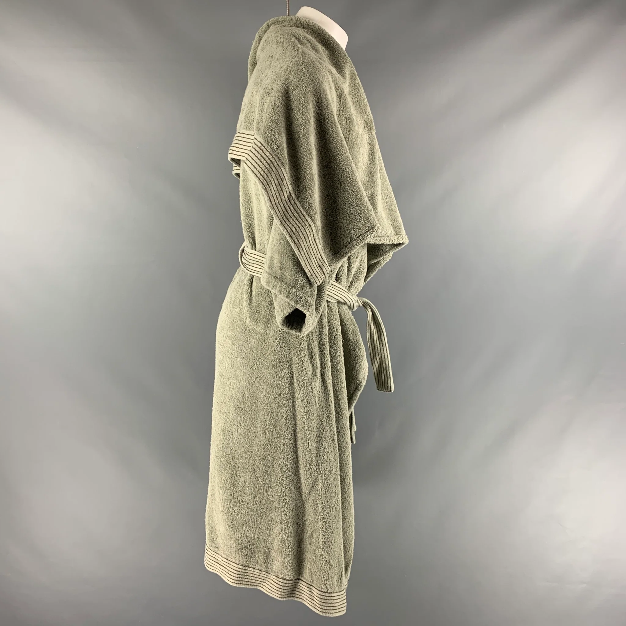 ALESSI Size S Green Textured Cotton Bath Robe and Tied Towel - Image 2