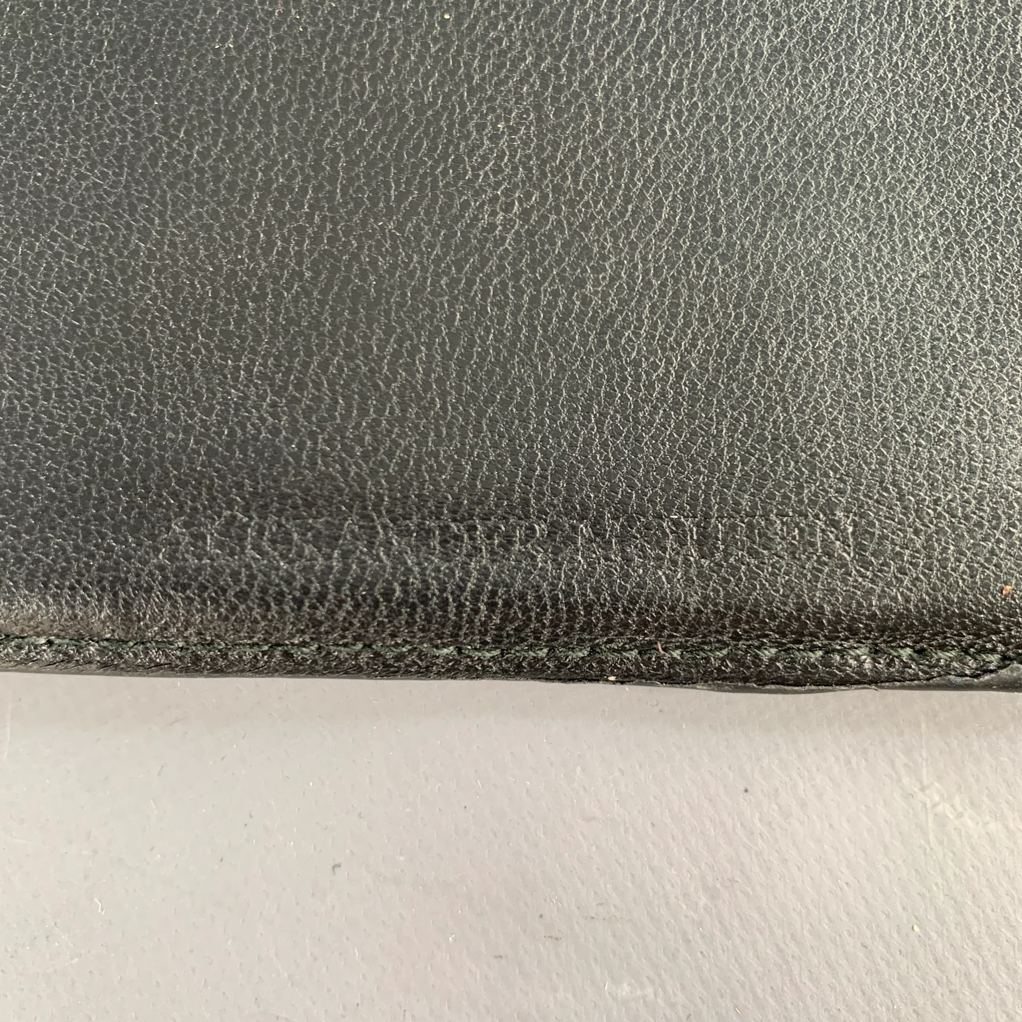 ALEXANDER MCQUEEN Black Spine Embossed Leather Cardholder Wallet - Image 3