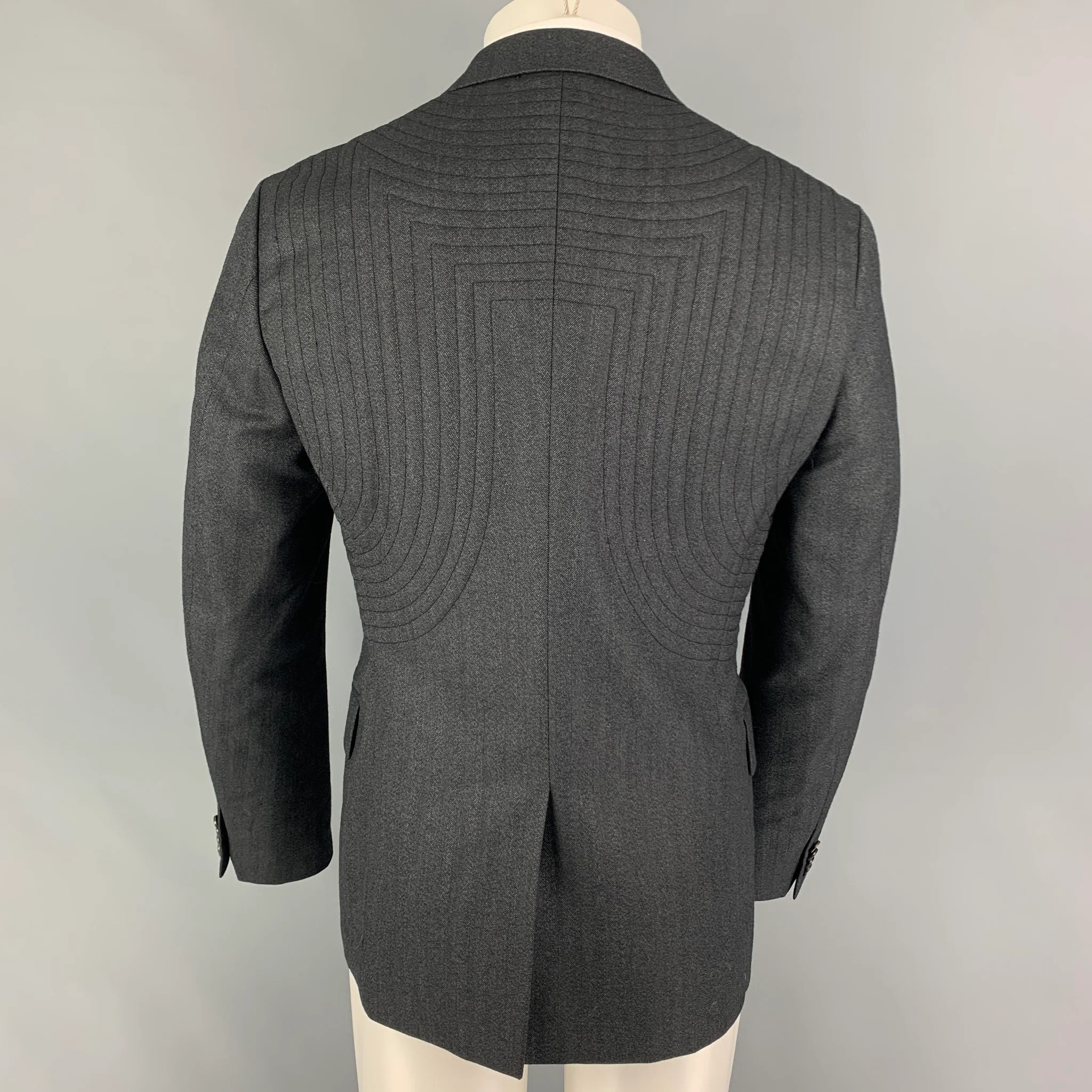 ALEXANDER MCQUEEN FW 09 Size 40 Charcoal Quilted Wool Notch Lapel Sport Coat - Image 3