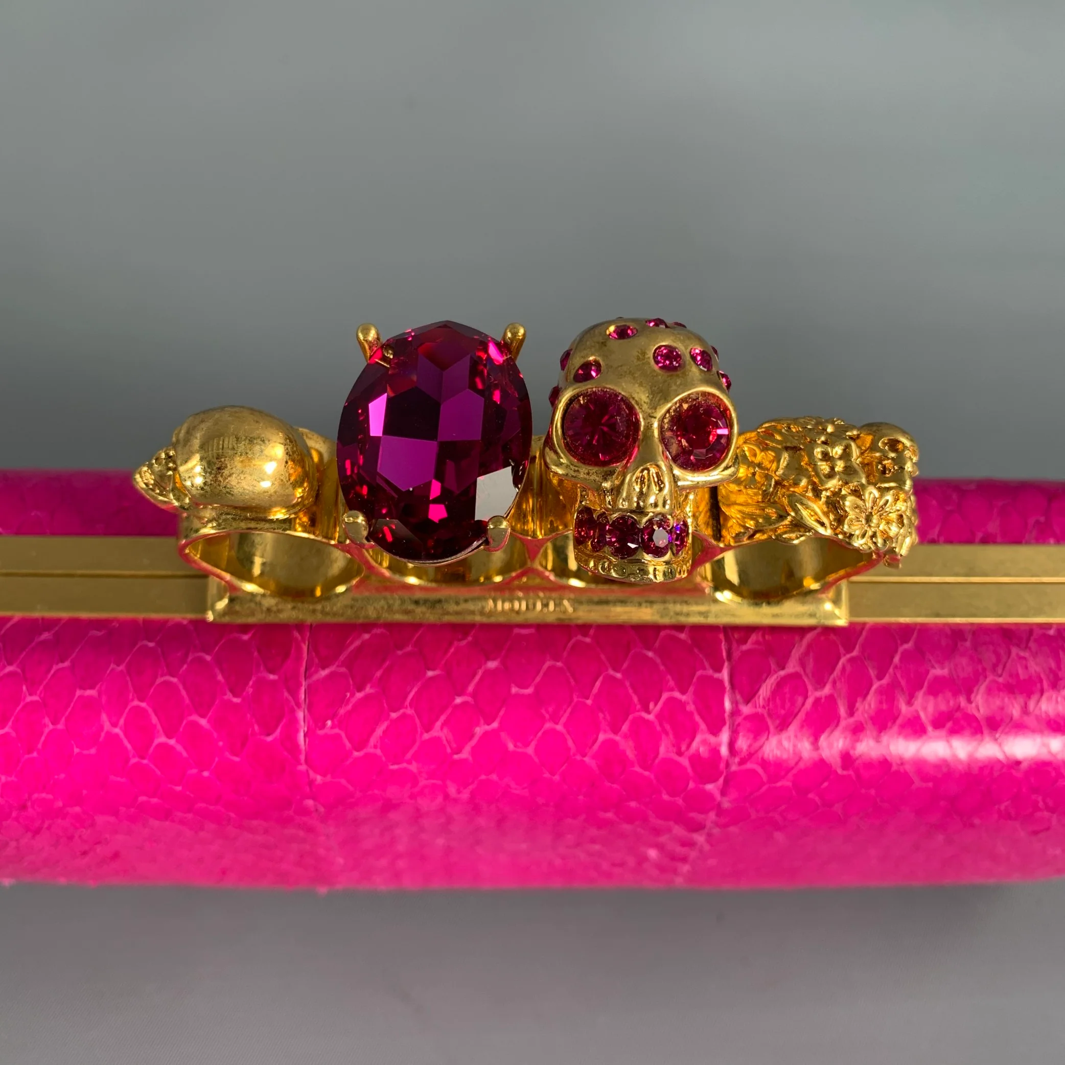 ALEXANDER MCQUEEN Gold Fuchsia Snake Skin Metal Clutch Handbag & Leather Goods - Image 2