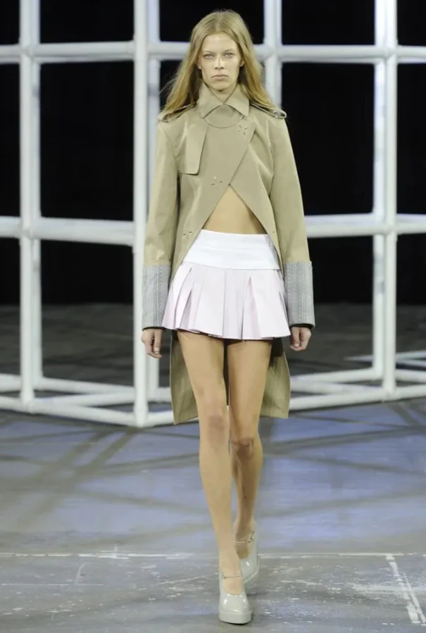 ALEXANDER WANG Spring 2014 Size 2 Runway Beige Grey Cotton Blend Logo Cutaway Trenchcoat - Image 2