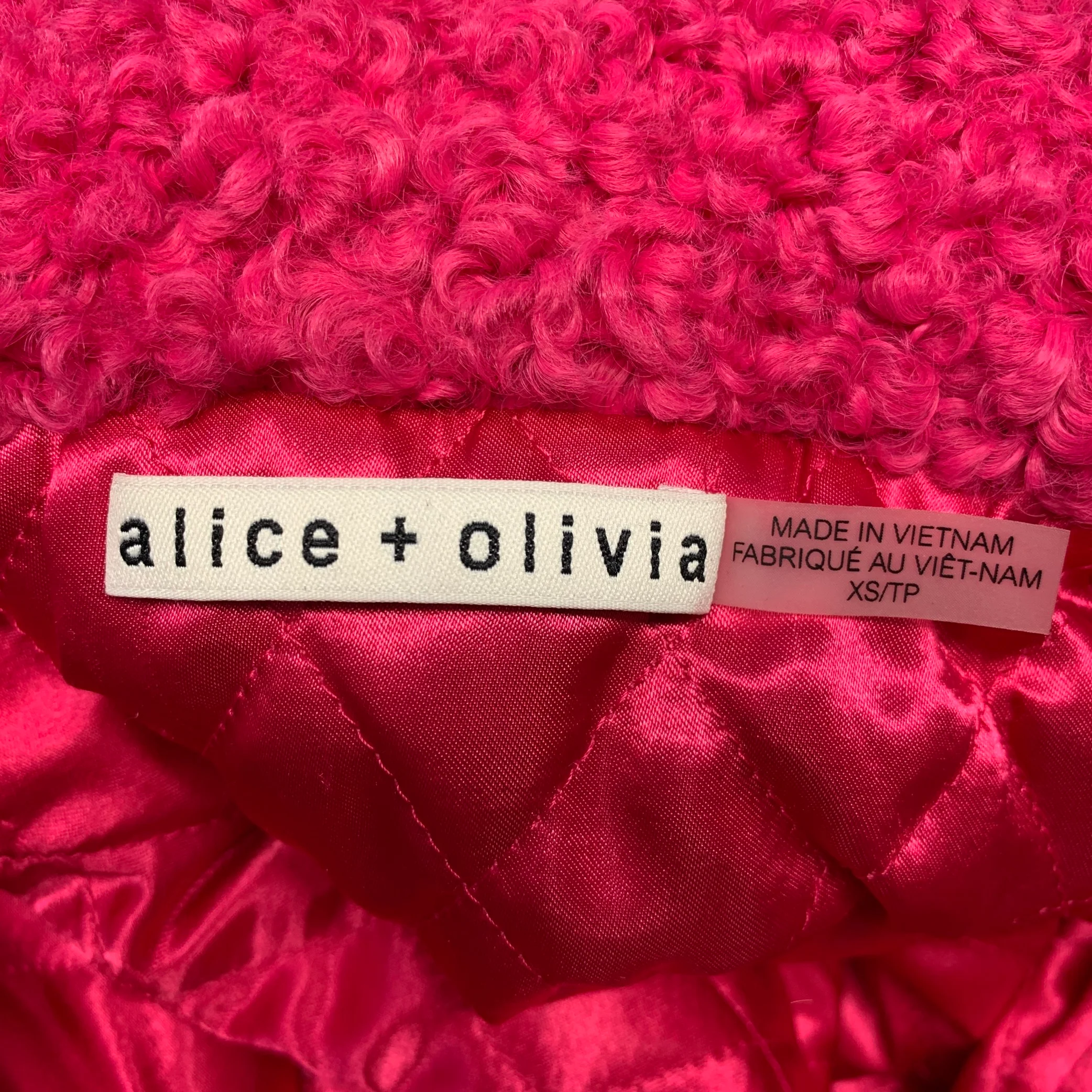 ALICE + OLIVIA Size S Pink Polyester Textured Faux Fur Shawl Lapel Coat - Image 6
