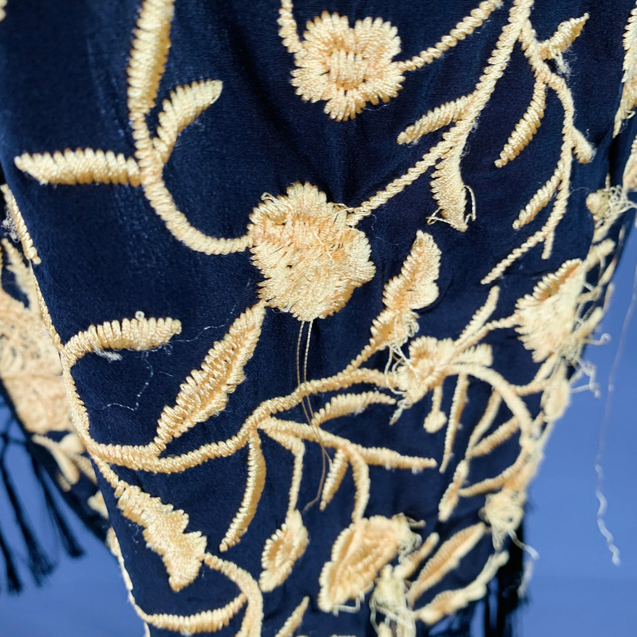 ALICE + OLIVIA Size XS/S Black Yellow Silk Embroidered Open Front Fringe Coat - Image 9