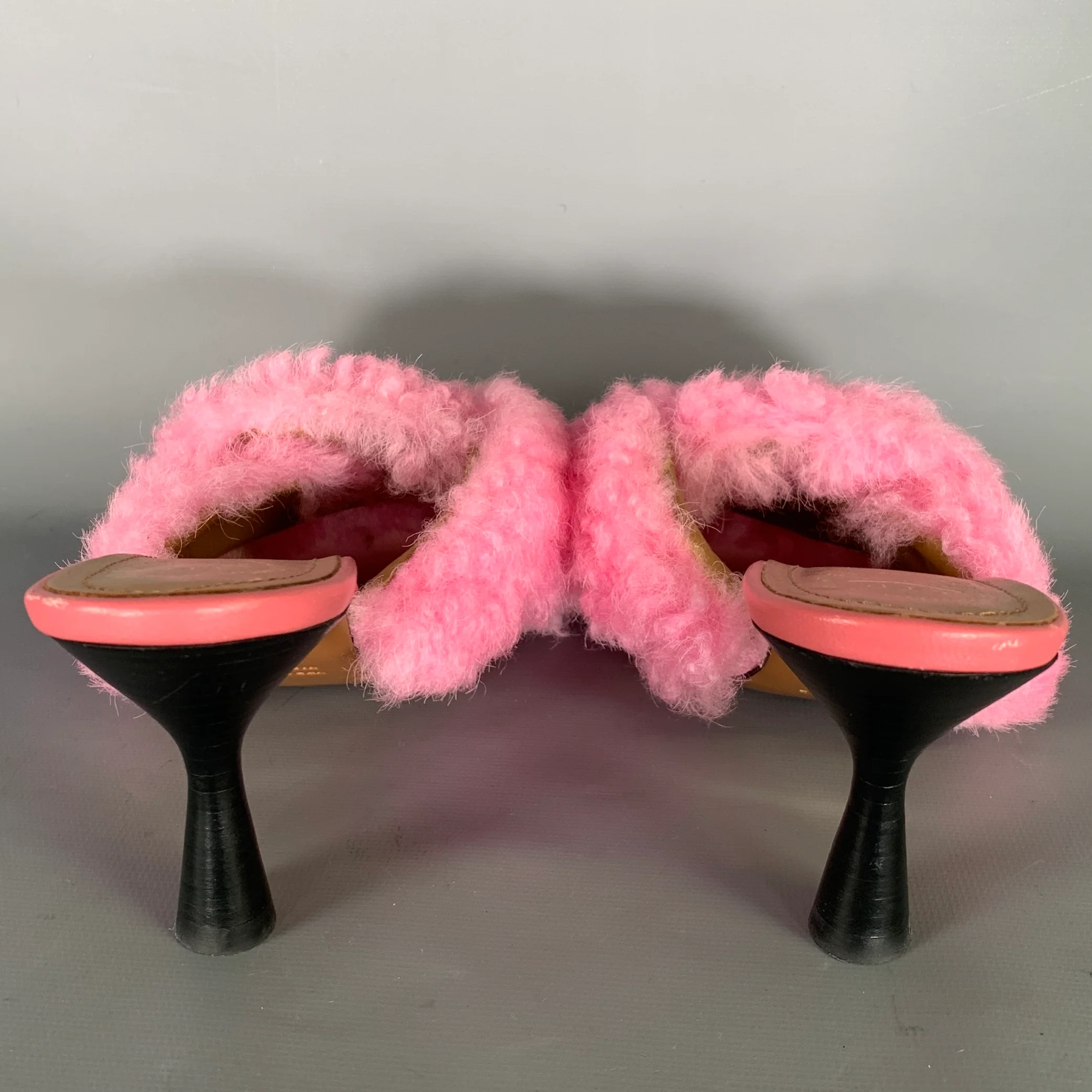 ALL TOMORROW'S PARTIES Size 7 Pink Wool Textured Leather Trim Mules Pumps - Image 3