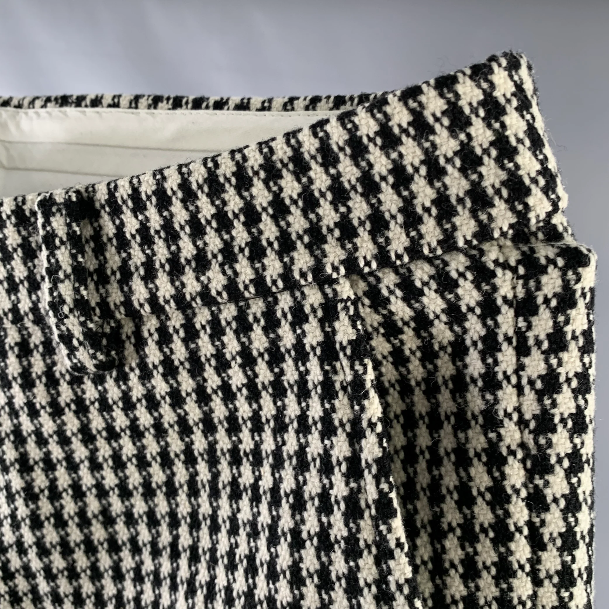 AMI by ALEXANDRE MATTIUSSI Size 34 Black White Houndstooth Casual Pants - Image 2