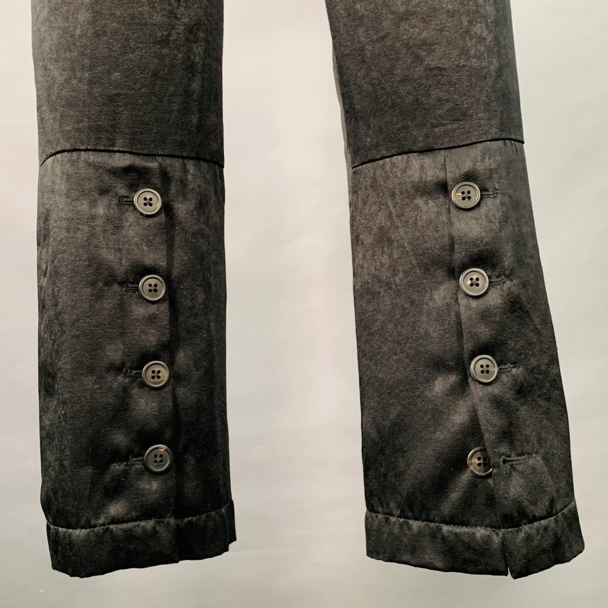 ANN DEMEULEMEESTER Size 8 Black Acetate Blend Flat Front Tapered Dress Pants - Image 3