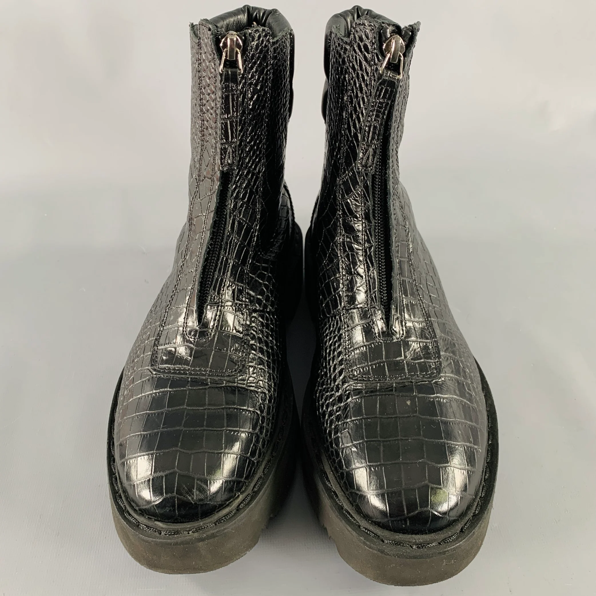 AQUATALIA Size 11 Black Leather Croc Embossed Zip Up Boots - Image 4