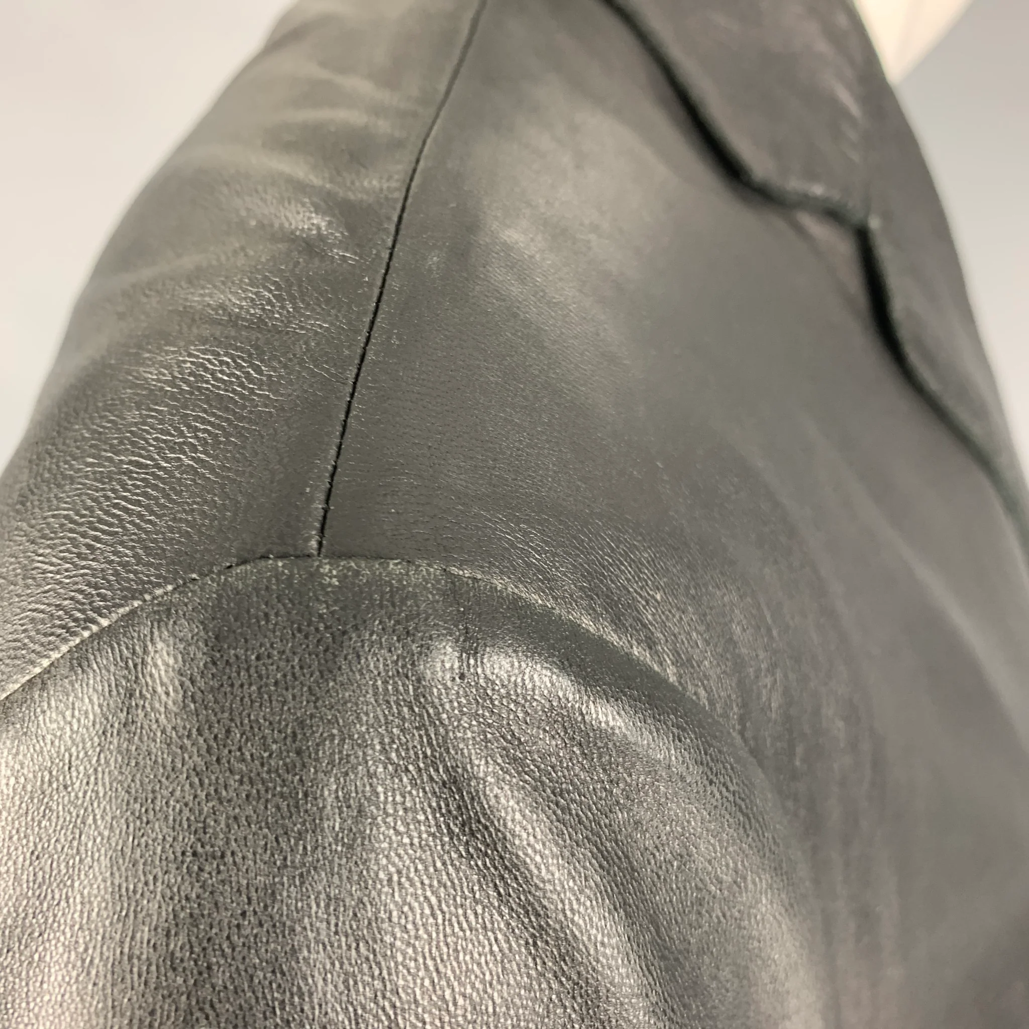 ARMANI COLLEZIONI Size 40 Black Leather Notch Lapel Jacket - Image 5
