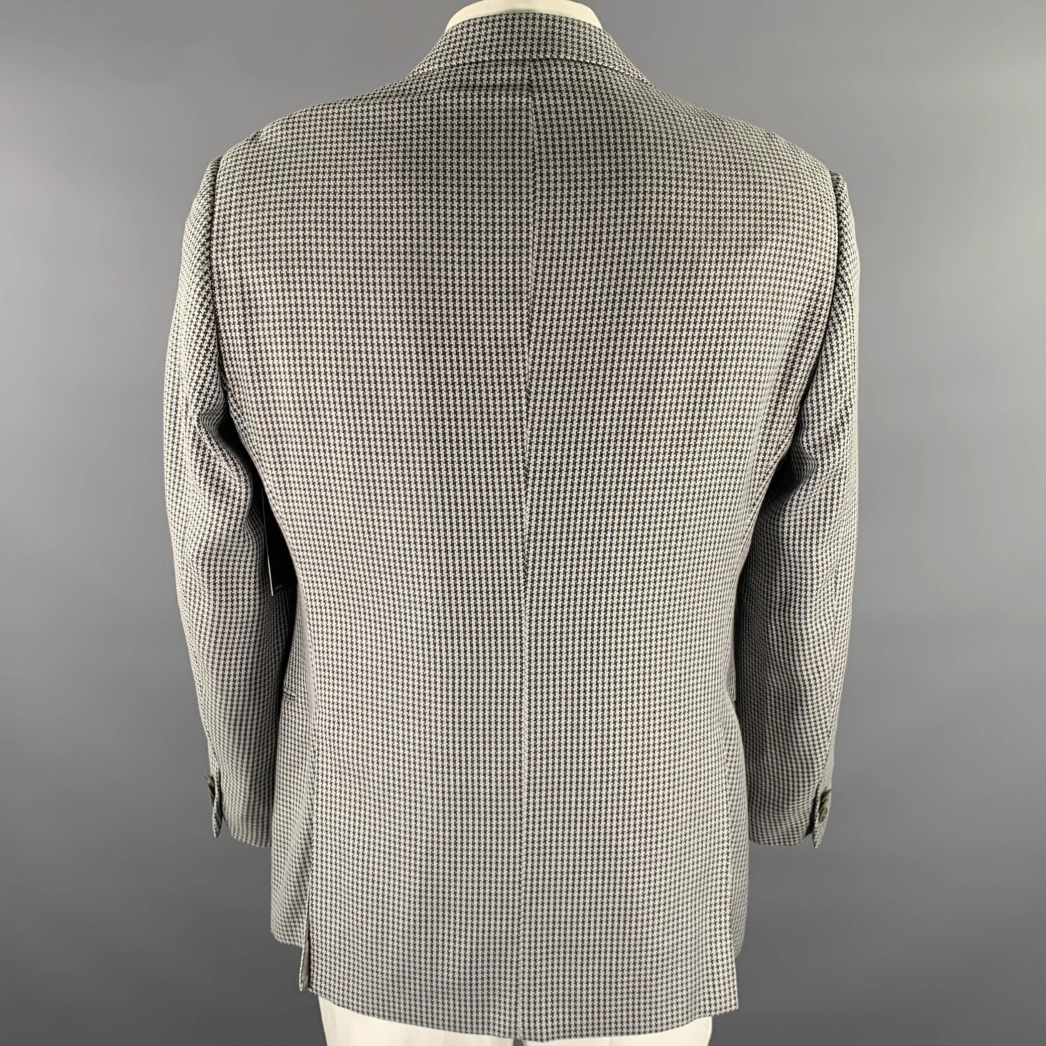 ARMANI COLLEZIONI Size 42 Grey Houndstooth Wool Blend Sport Coat - Image 4