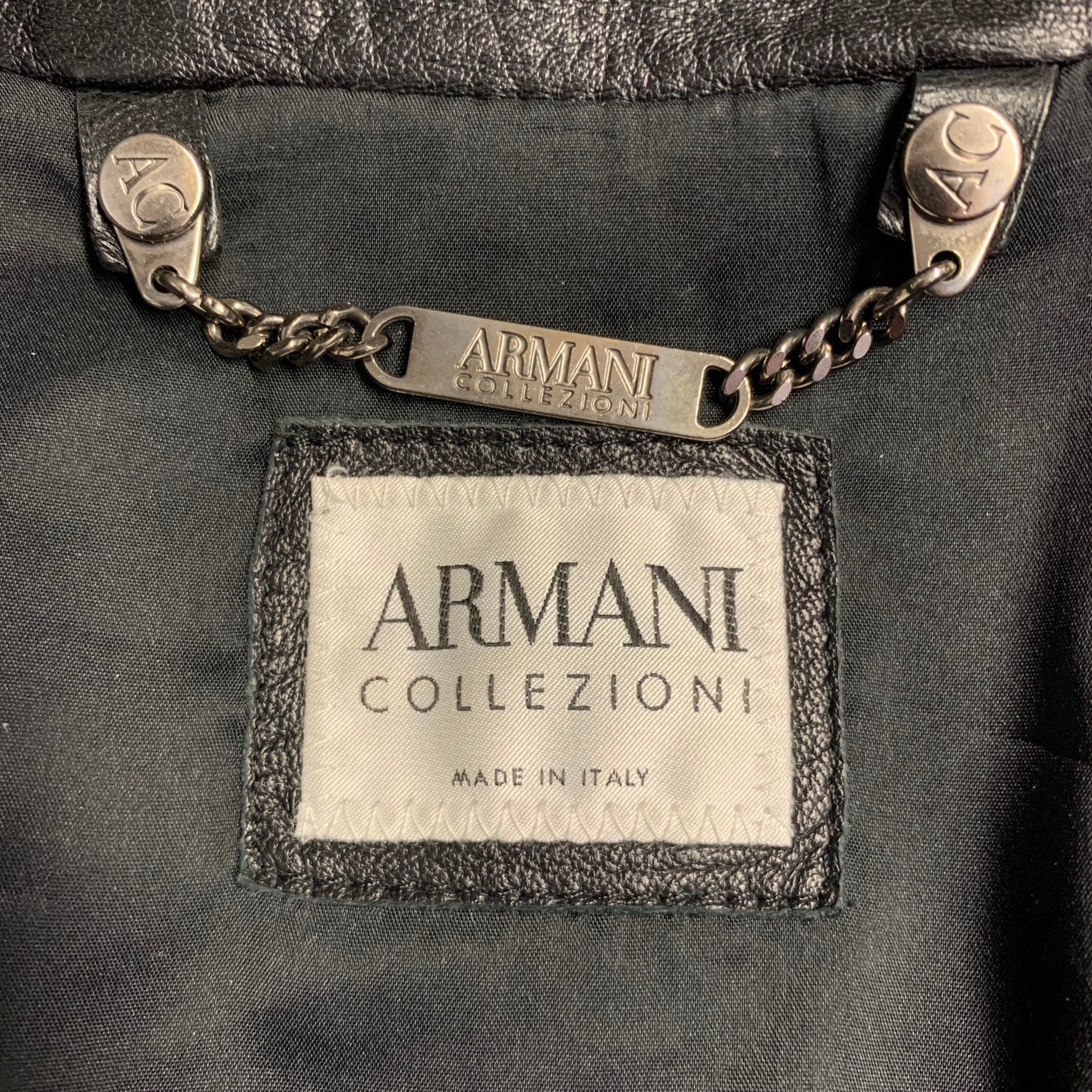 ARMANI COLLEZIONI Size 44 Black Quilted Leather Zip Up Jacket - Image 5