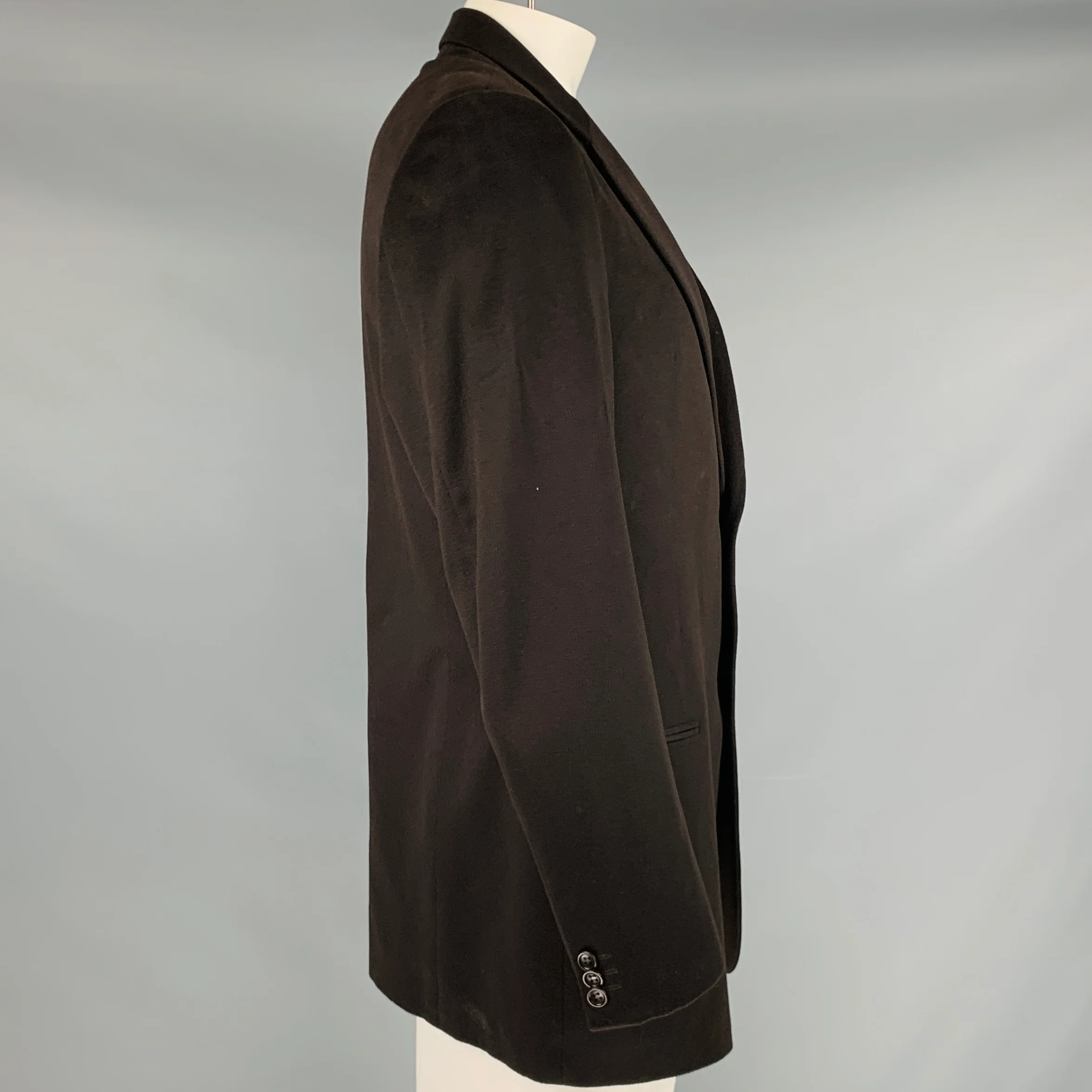 ARMANI COLLEZIONI Size 44 Long Brown Cashmere Single Breasted Sport Coat - Image 2