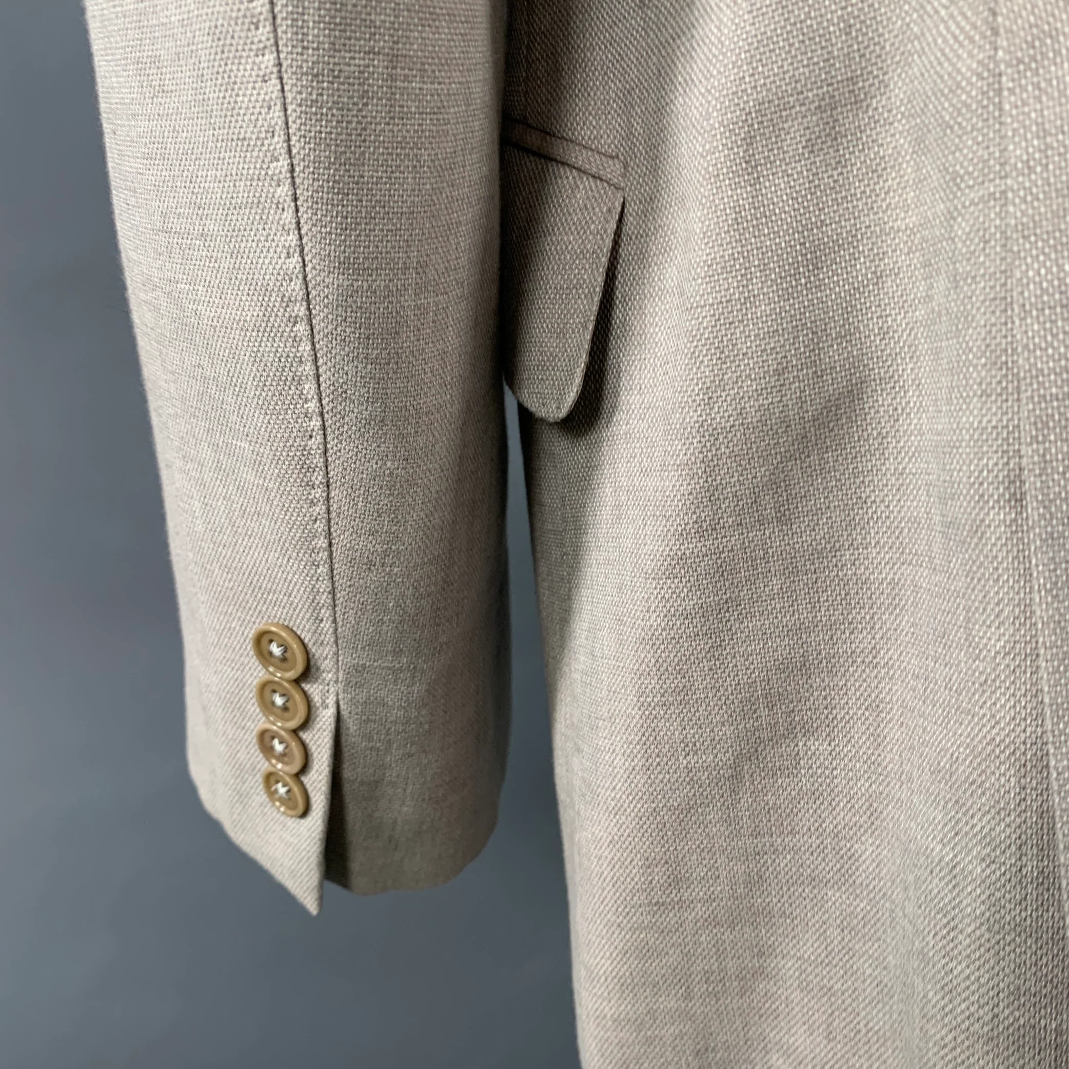 ARMANI COLLEZIONI Size 44 Regular Grey Beige Woven Notch Lapel Sport Coat - Image 4