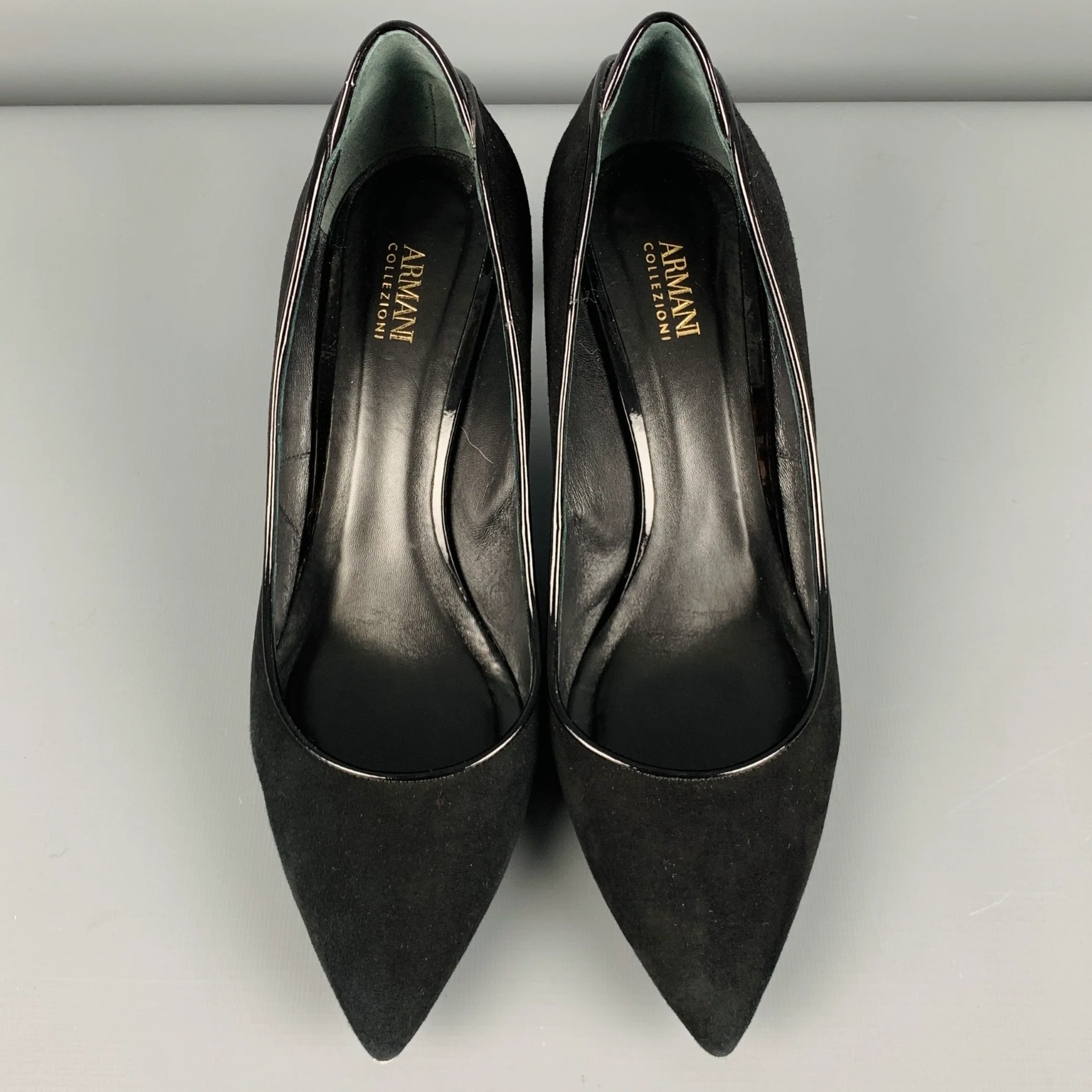 ARMANI COLLEZIONI Size 9.5 Black Suede Patent Leather Classic Pumps - Image 4