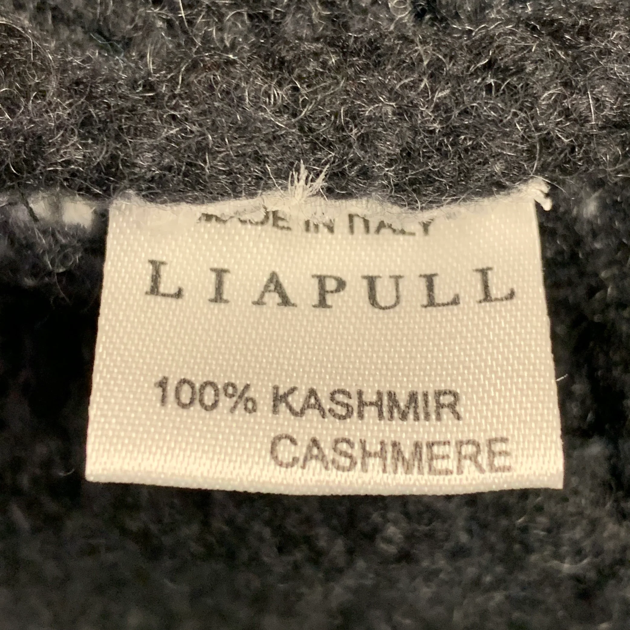 AVANT TOI Size S Navy Black Cashmere Knit Distressed V-Neck Sweater - Image 5