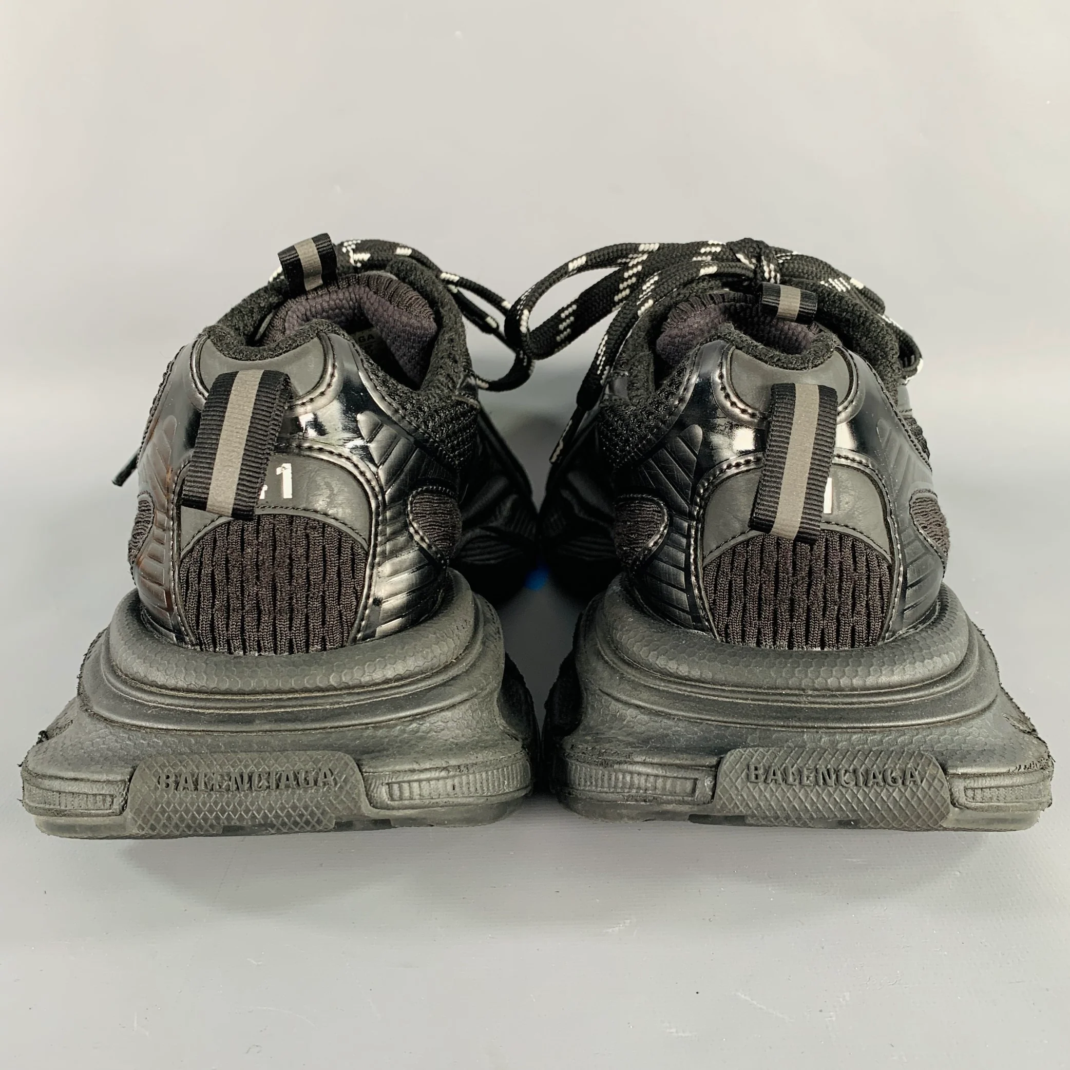BALENCIAGA Size 8 3XL Black Mesh Polyurethane Low Top Sneakers - Image 3