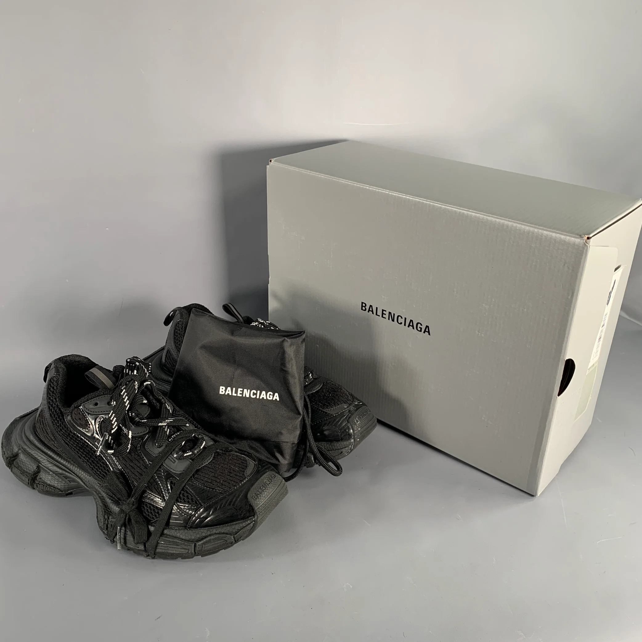 BALENCIAGA Size 8 3XL Black Mesh Polyurethane Low Top Sneakers - Image 7