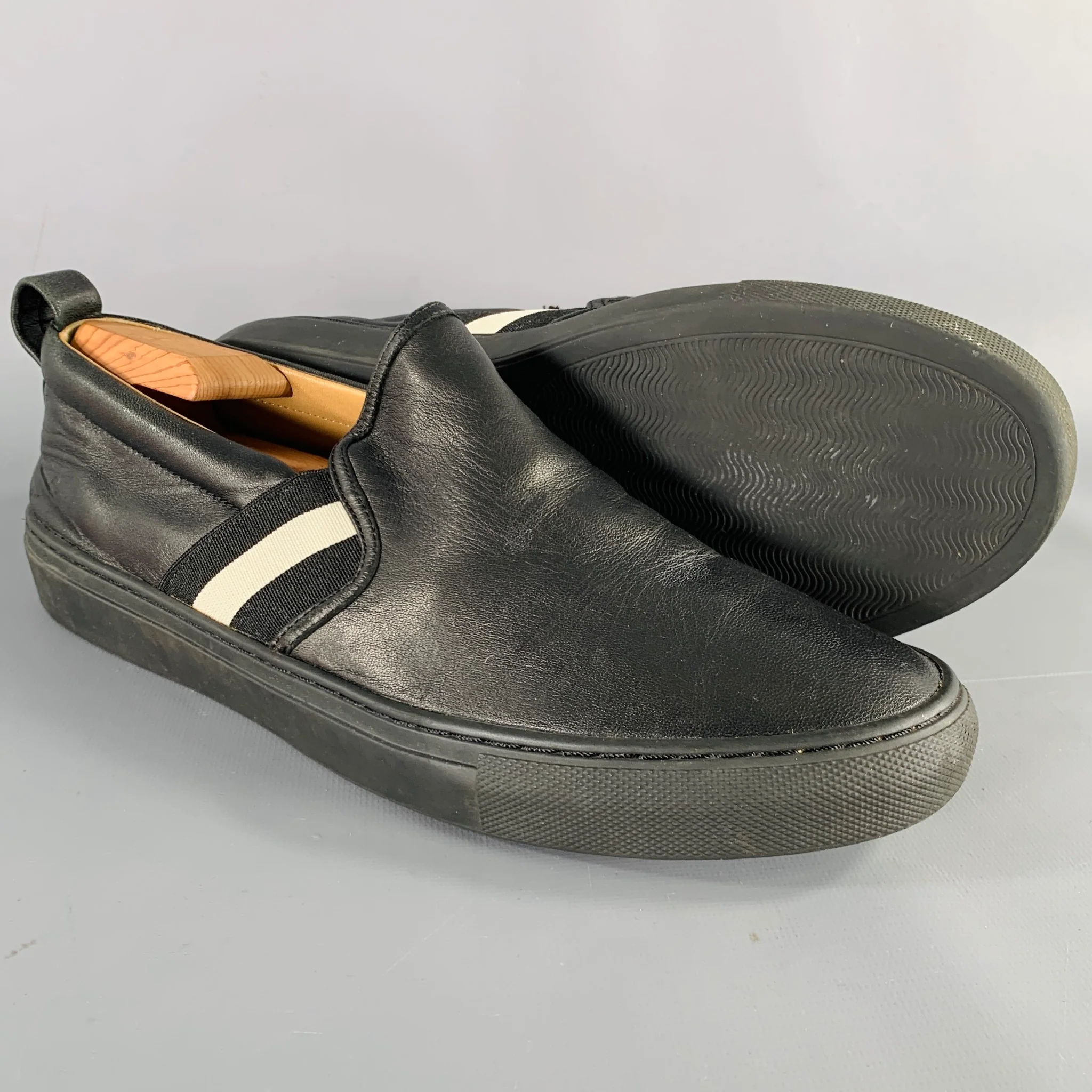 BALLY Size 9.5 Black White Stripe Leather Slip On Loafers - Image 5