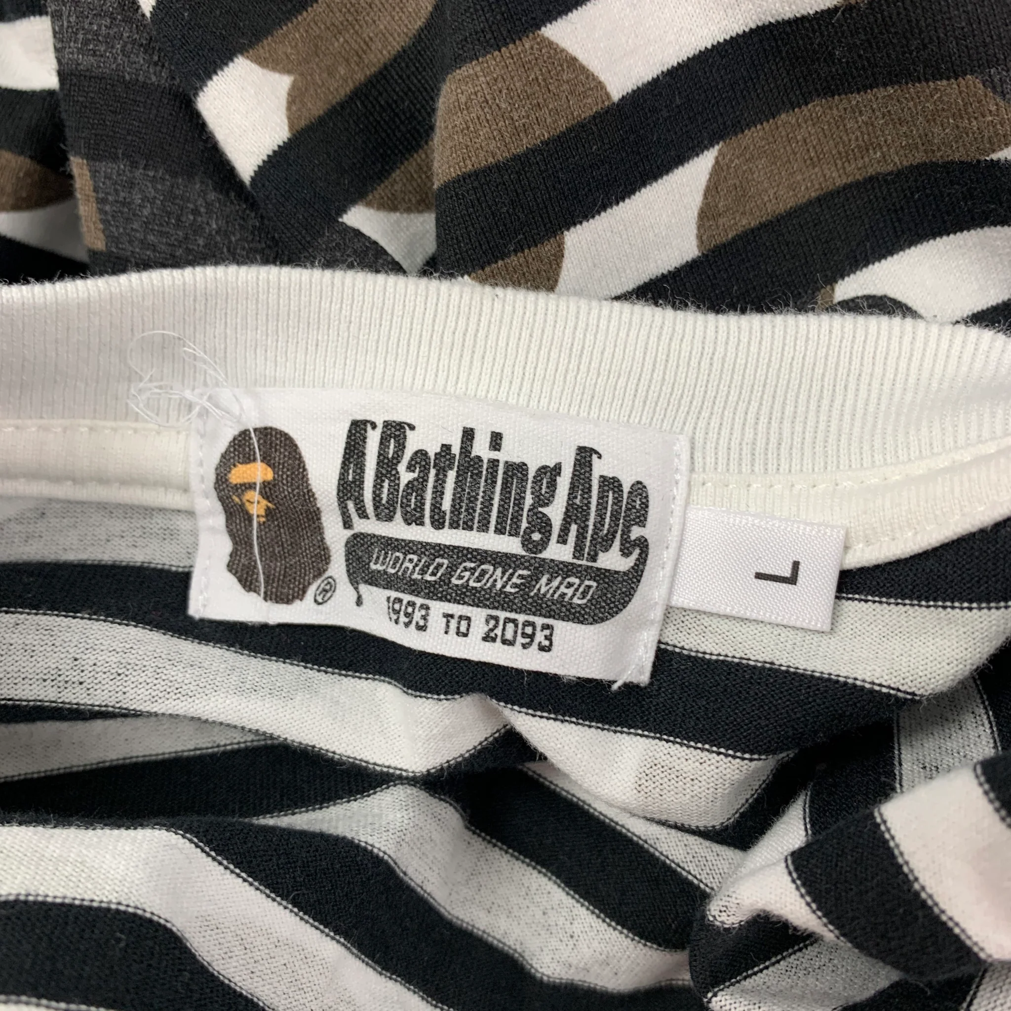 BAPE Size L Black White Camouflage Cotton Crew-Neck T-shirt - Image 5