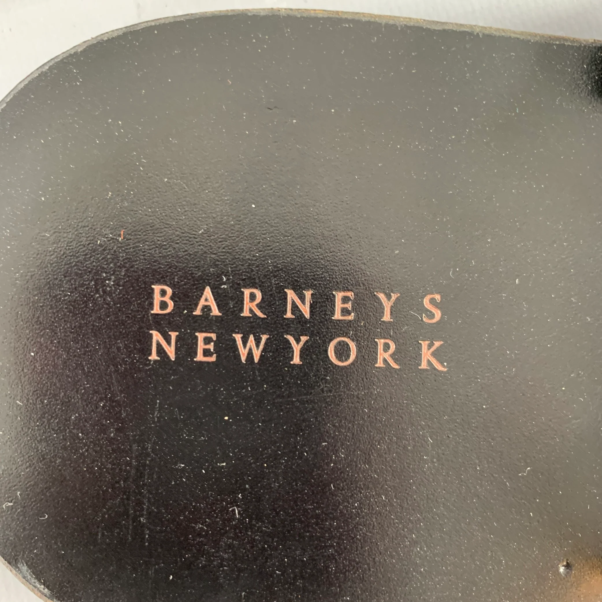 BARNEYS Size 10 Black Strap Sandals - Image 7