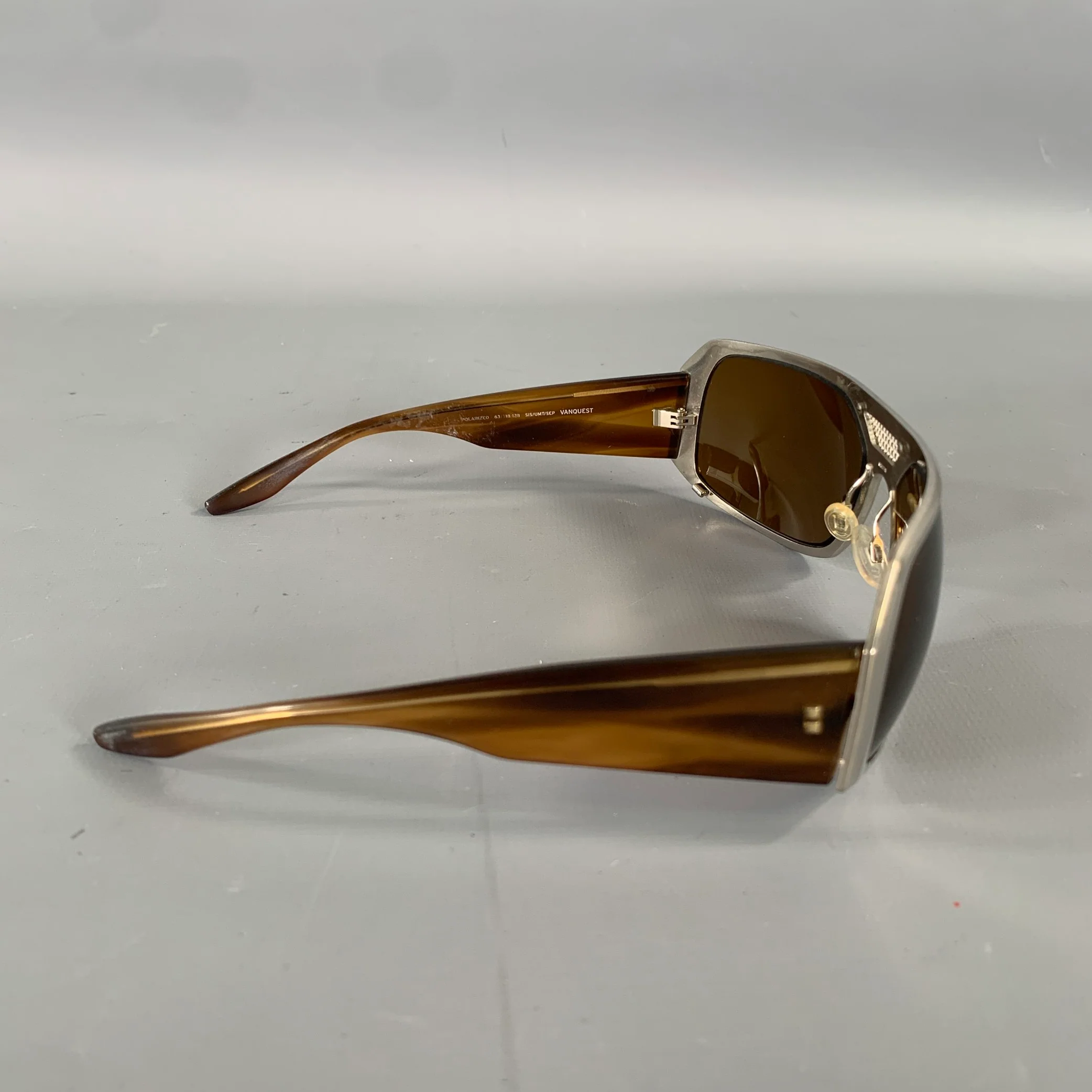 BARTON PERREIRA Silver Tortoise Shell Mixed Pattern Sunglasses - Image 2