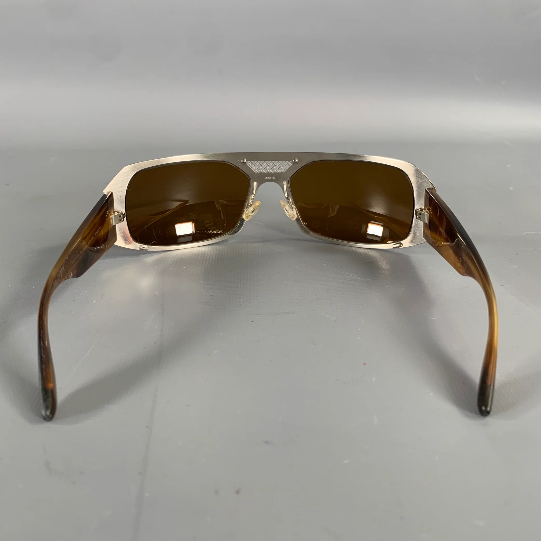 BARTON PERREIRA Silver Tortoise Shell Mixed Pattern Sunglasses - Image 3