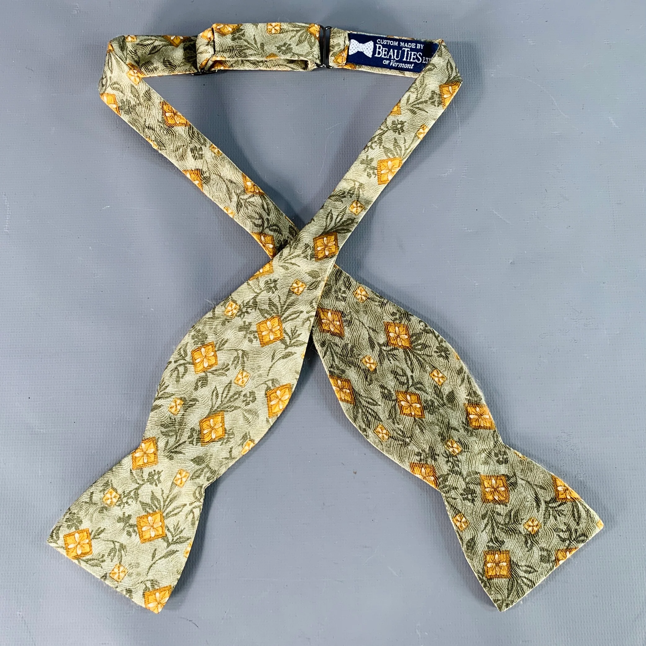 BEAU TIES LTD. Gold Sage Floral Bow Tie