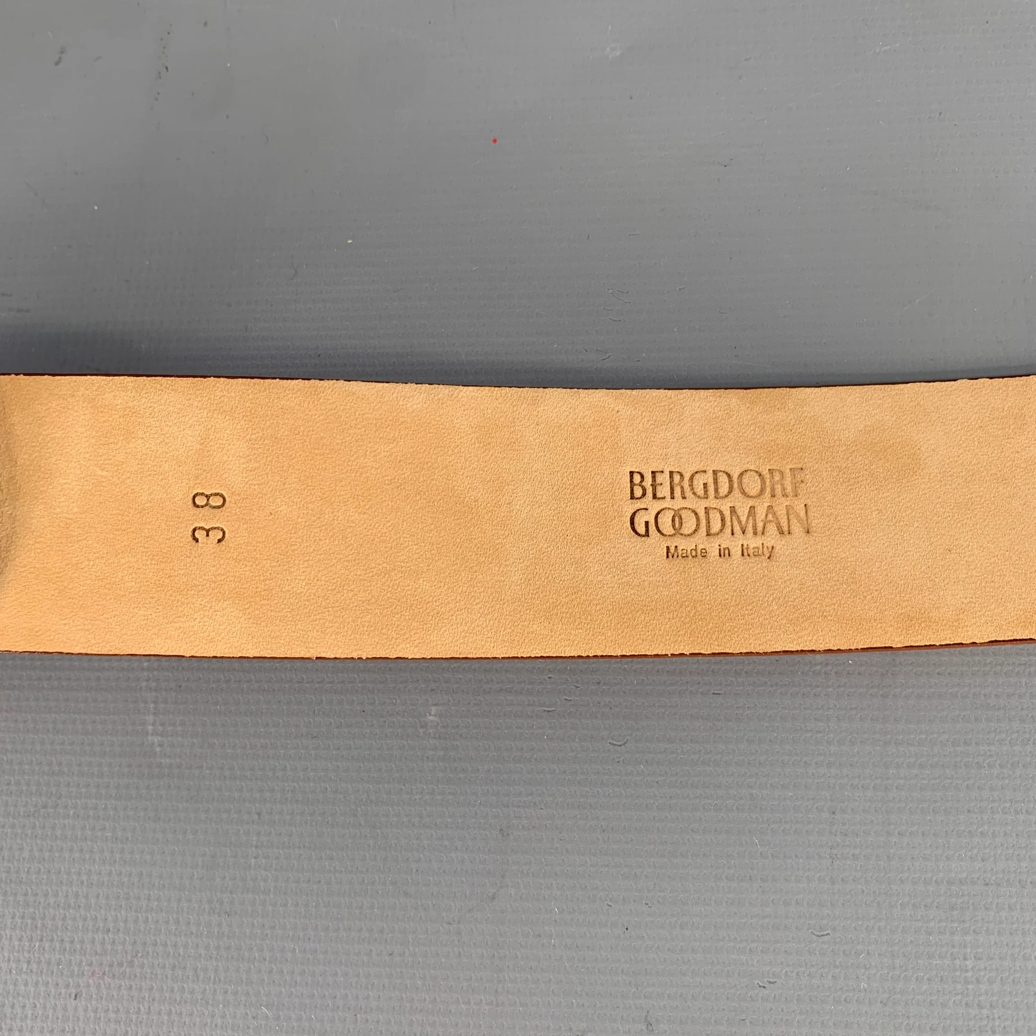 BERGDORF GOODMAN Size 38 Tan Nubuck Ostrich Belt - Image 8