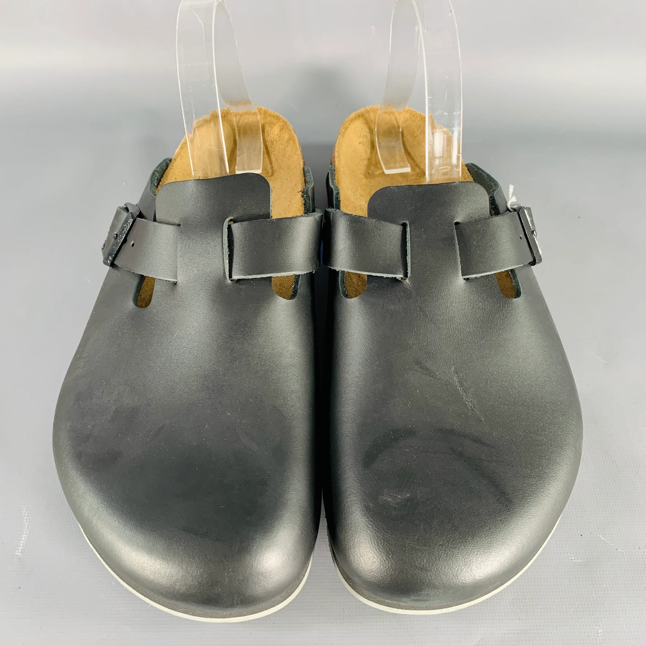 BIRKENSTOCK Size 11 Black Leather Slip On Sandals - Image 4