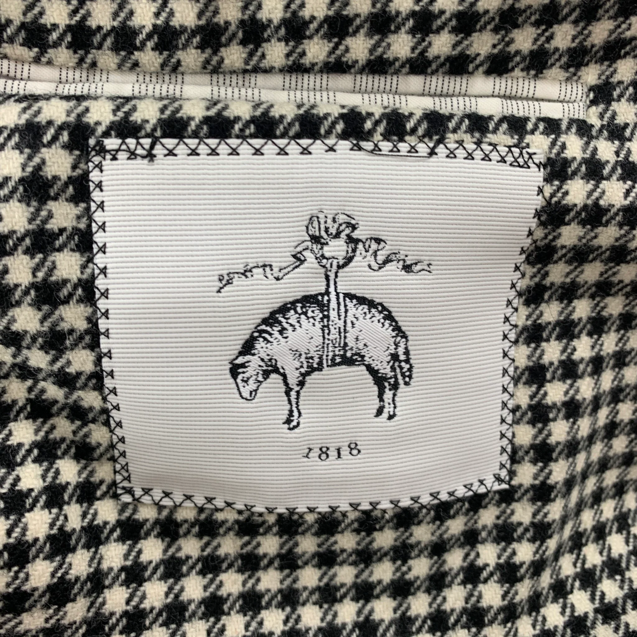 BLACK FLEECE Size 38 Black White Houndstooth Wool Notch Lapel Sport Coat - Image 7