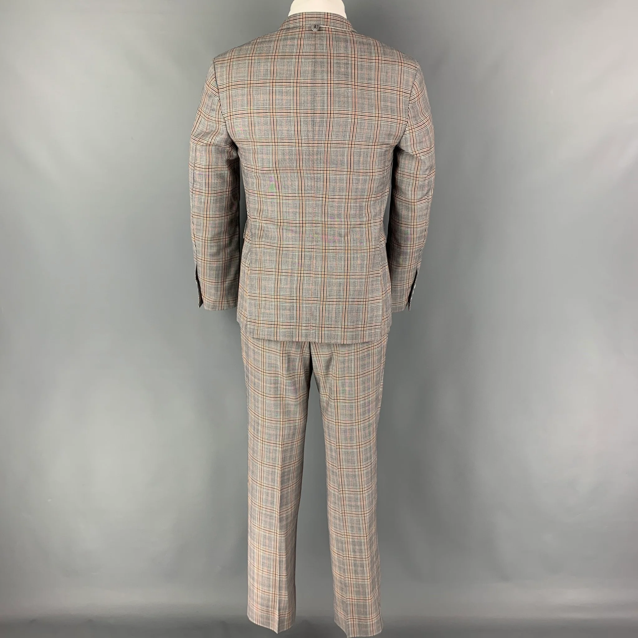 BLACK FLEECE Size 38 Grey Navy White Plaid Wool Notch Lapel Suit - Image 3