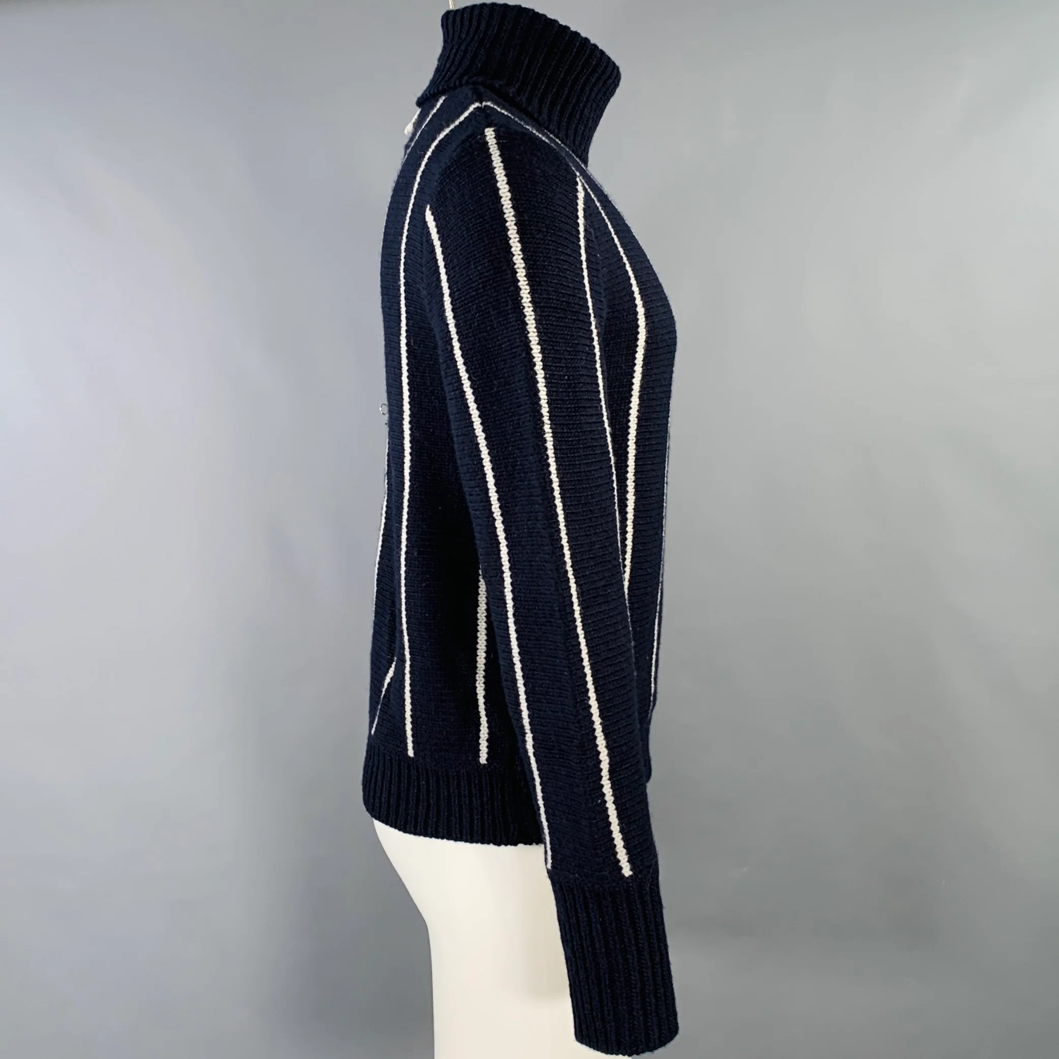 BLACK FLEECE Size M Navy White Pinstripe Wool Blend Turtleneck Sweater - Image 2