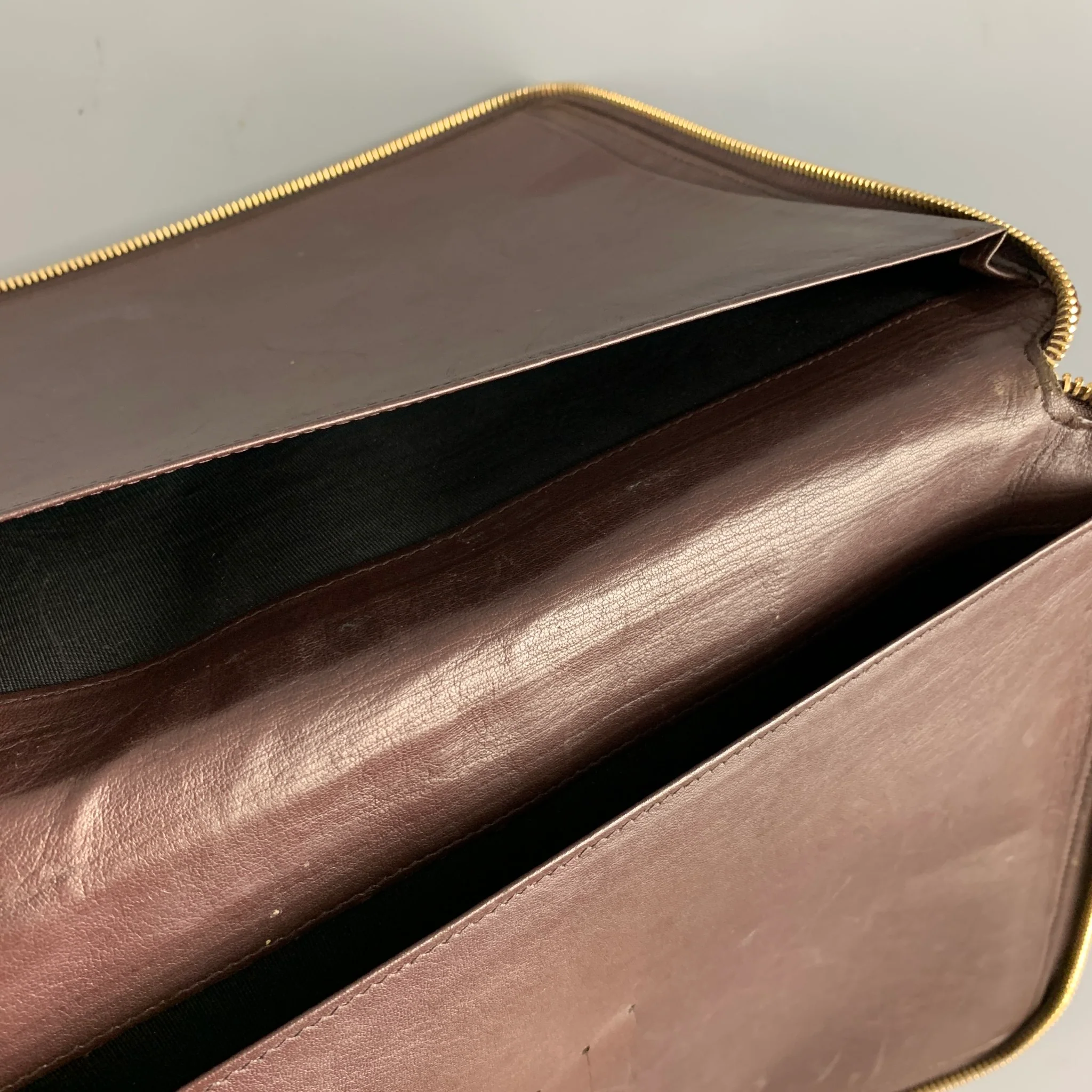 BLOOMINGDALE'S Brown Textured Leather Portfolio Handbag & Leather Goods - Image 6