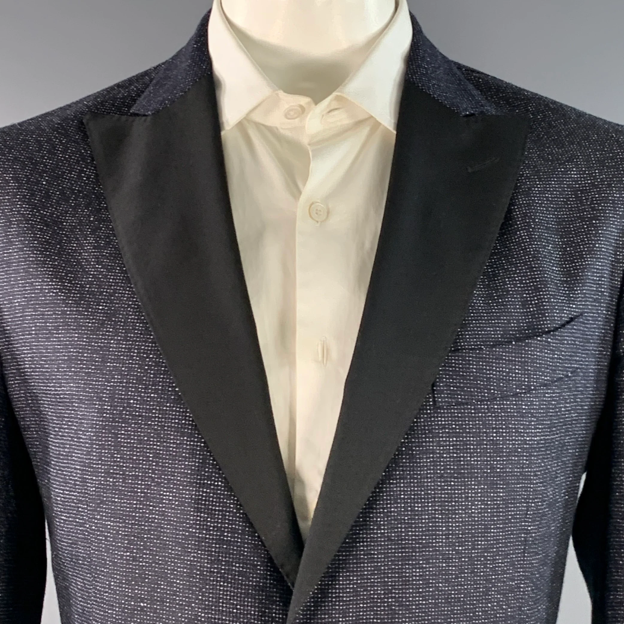 BOGLIOLI Size 44 Black White Textured Silk Linen Peak Lapel Sport Coat - Image 3
