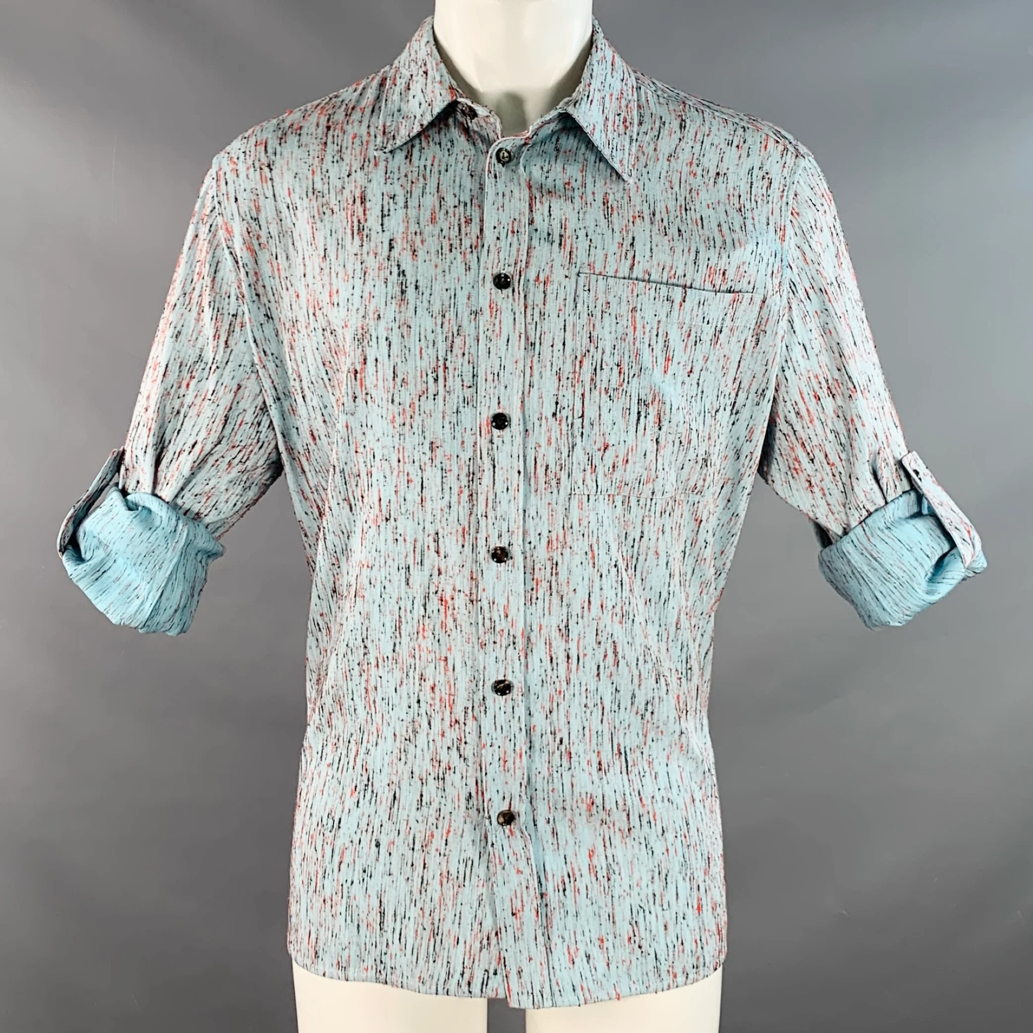 BOTTEGA VENETA 2023 Size M Blue Red Textured Oversized One Pocket Long Sleeve Shirt - Image 2