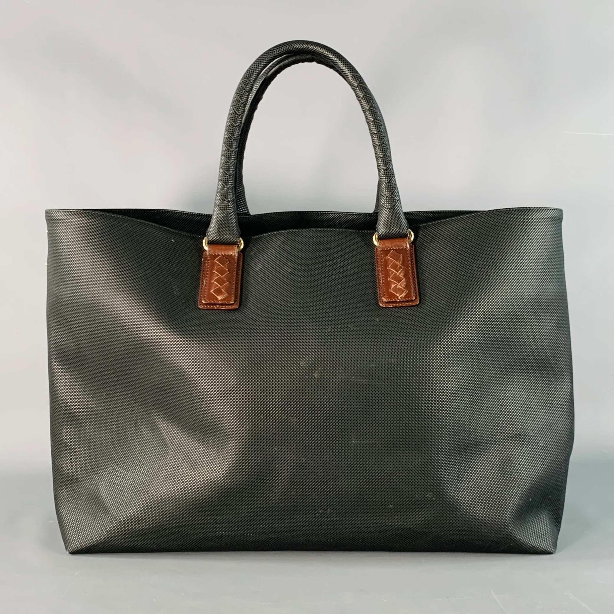 BOTTEGA VENETA Black Textured Coated Canvas Oversized Tote Handbag - Image 8