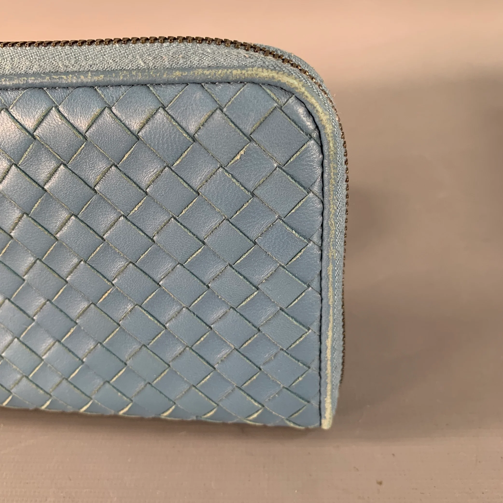 BOTTEGA VENETA Blue Woven Intrecchiato Leather Zipper Checkbook Wallet - Image 4