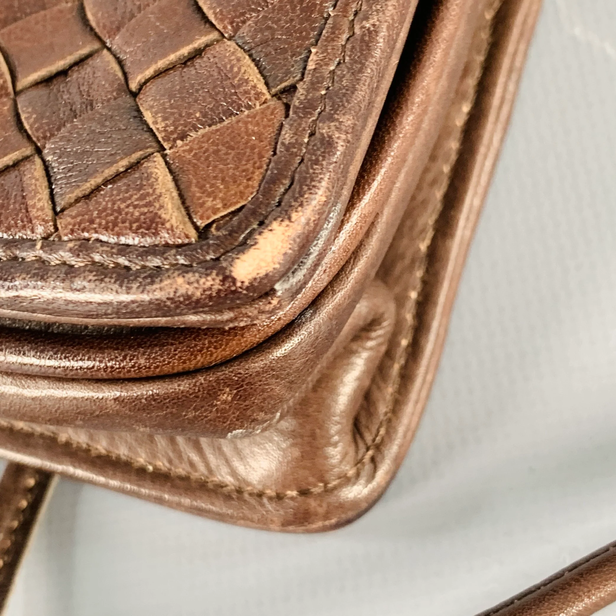 BOTTEGA VENETA Intrecciato Brown Woven Leather Crossbody Bag - Image 9